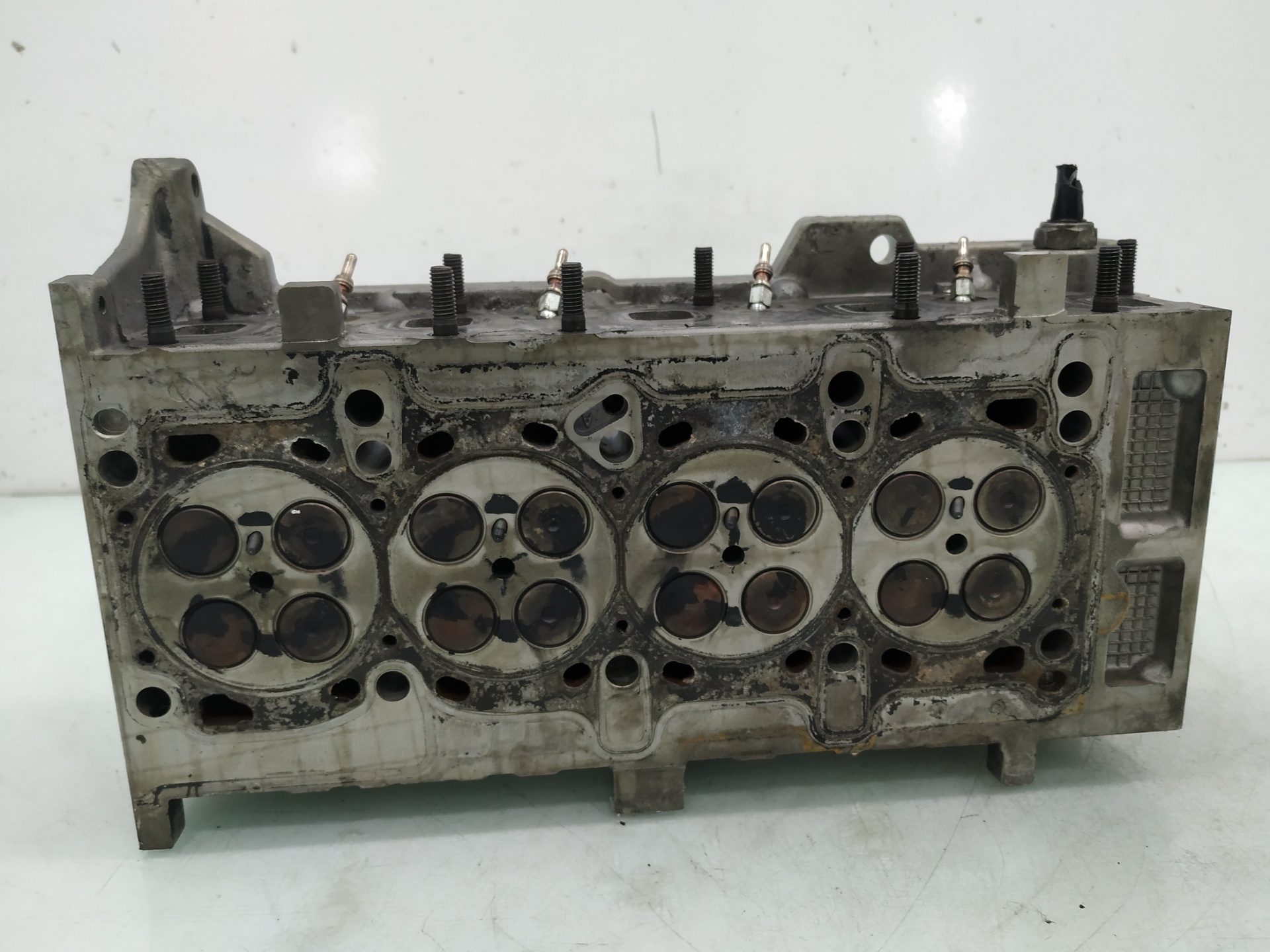 OPEL Corsa D (2006-2020) Engine Cylinder Head 55188595 25929700