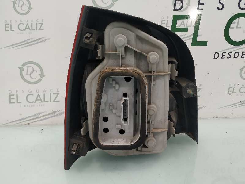 VOLKSWAGEN Polo 4 generation (2001-2009) Feu arrière droit 6Q6945096G 19141451