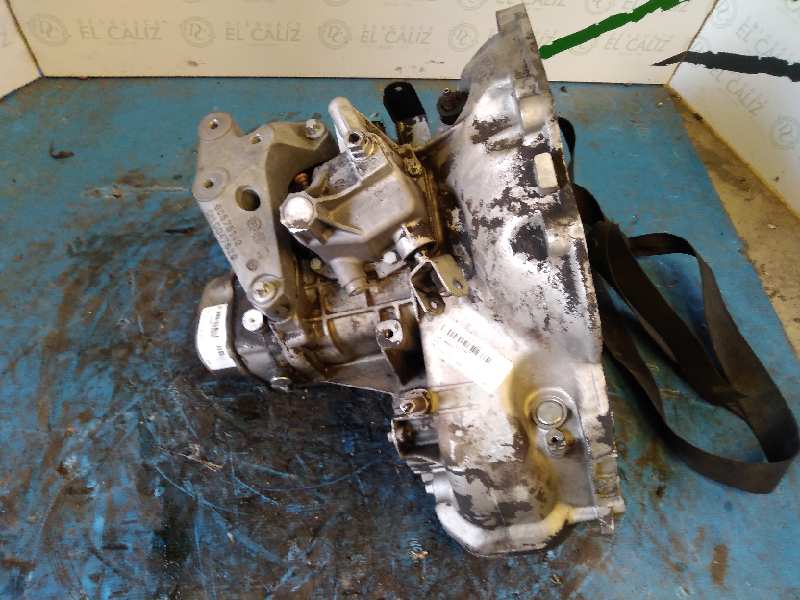 OPEL Astra J (2009-2020) Vaihteisto 55355489 18840161