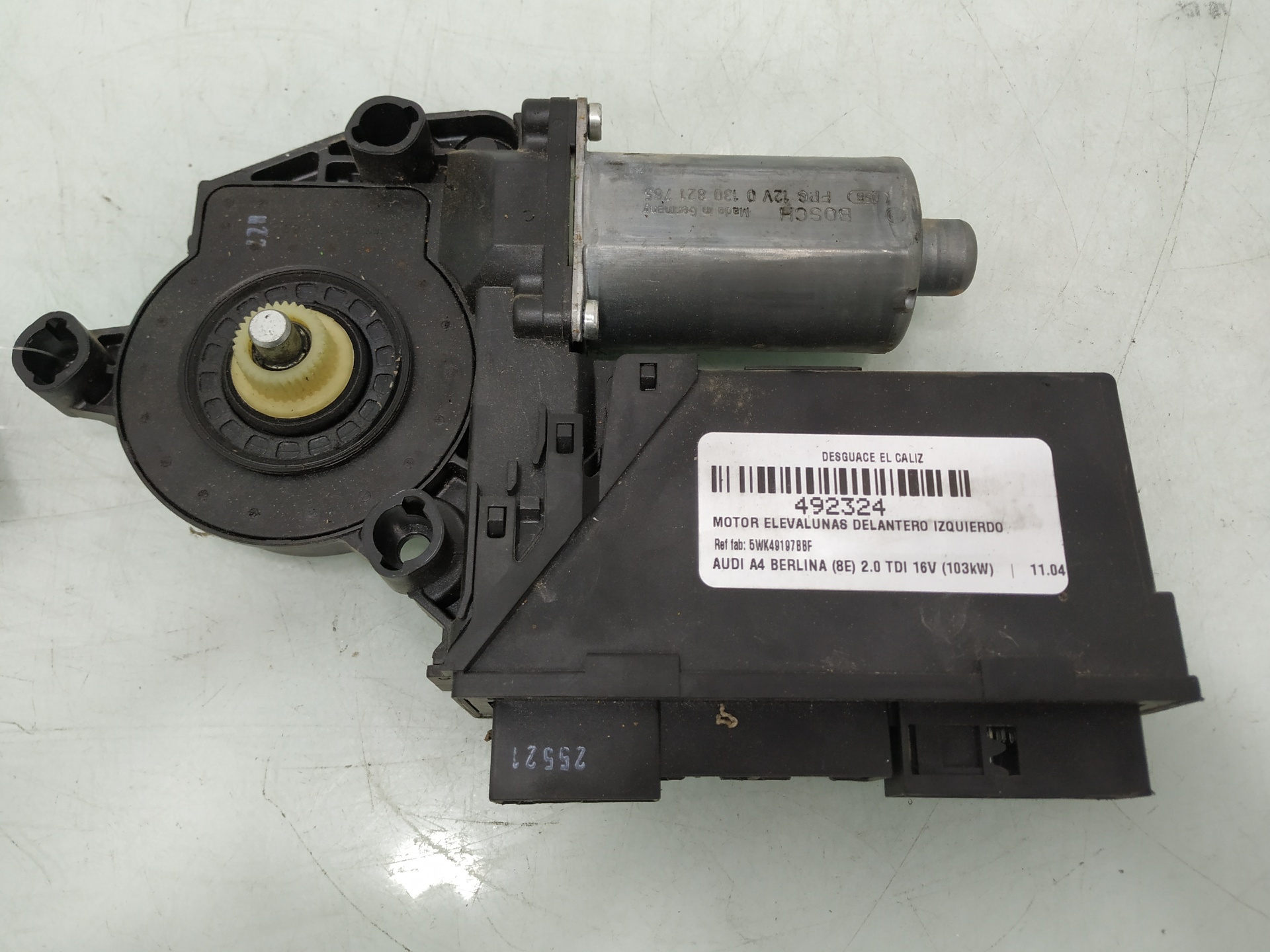 AUDI A4 B7/8E (2004-2008) Front Left Door Window Regulator Motor 5WK49197BBF 27297217