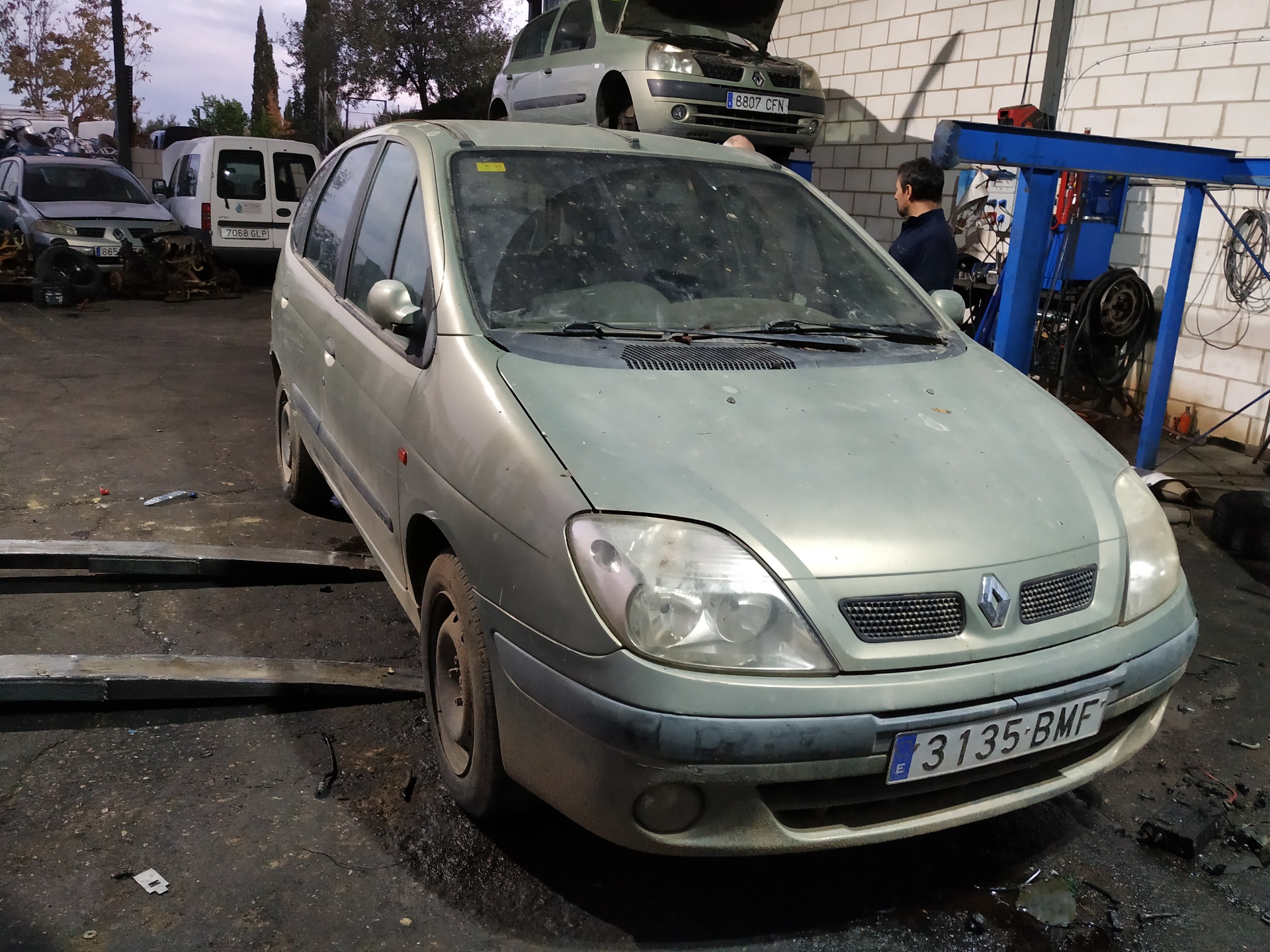 RENAULT Scenic 1 generation (1996-2003) Generatorius 7700434899 19087852