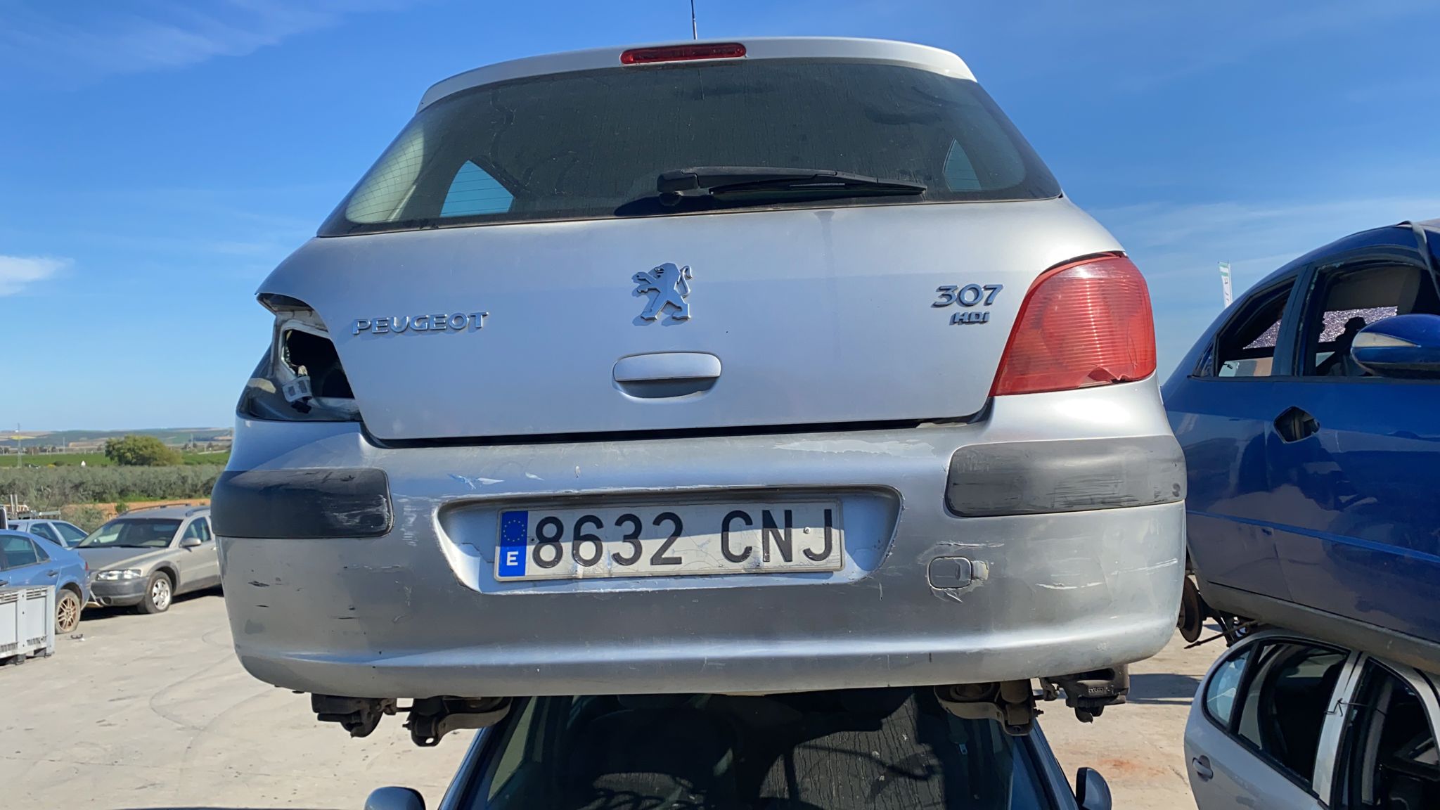 PEUGEOT 307 1 generation (2001-2008) Citas motora nodalījuma detaļas 9642105180C 19155957