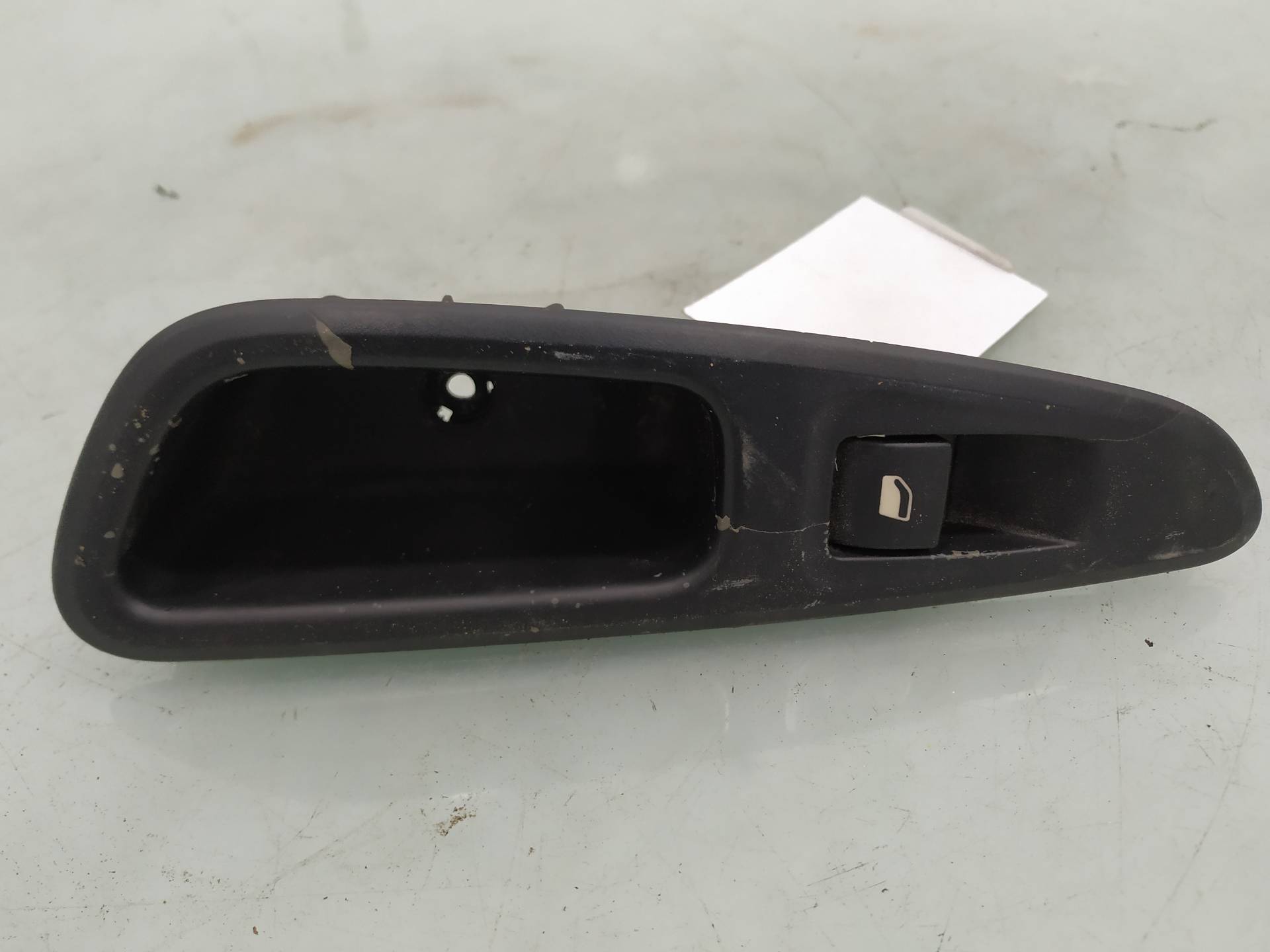 PEUGEOT 308 T7 (2007-2015) Кнопка стеклоподъемника задней правой двери 96573850XT 19176437