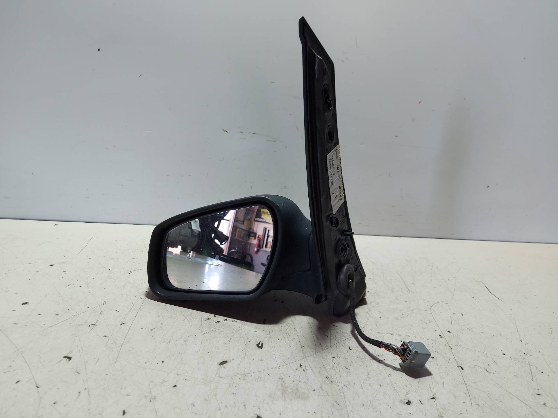 FORD Kuga 2 generation (2013-2020) Priekinių kairių durų veidrodis 4E66302 25351757