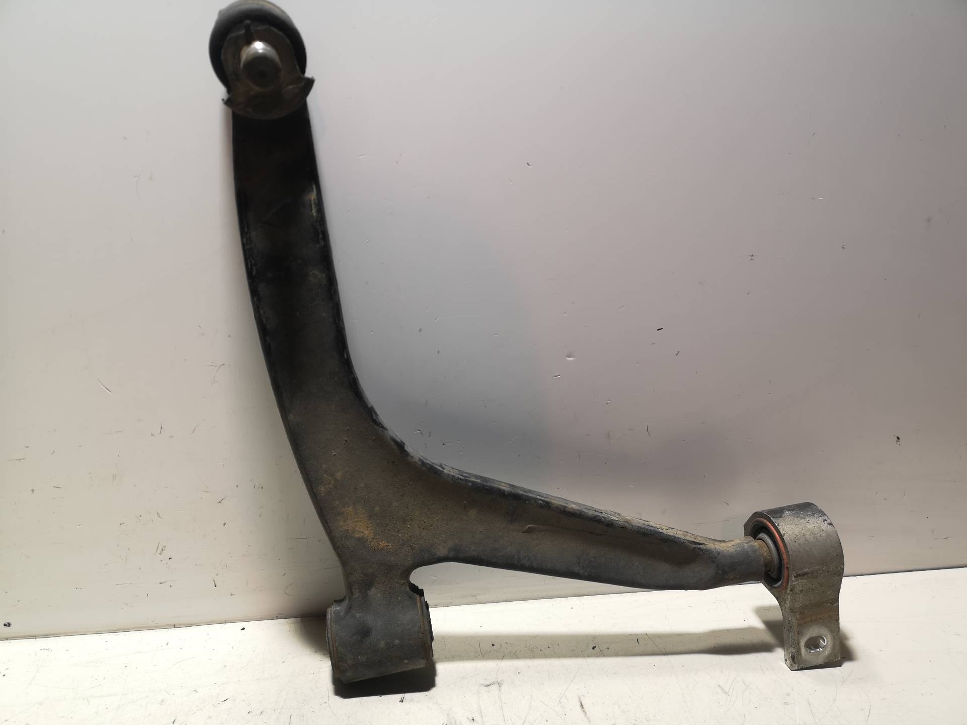 PEUGEOT Partner 1 generation (1996-2012) Front Right Arm 25038906