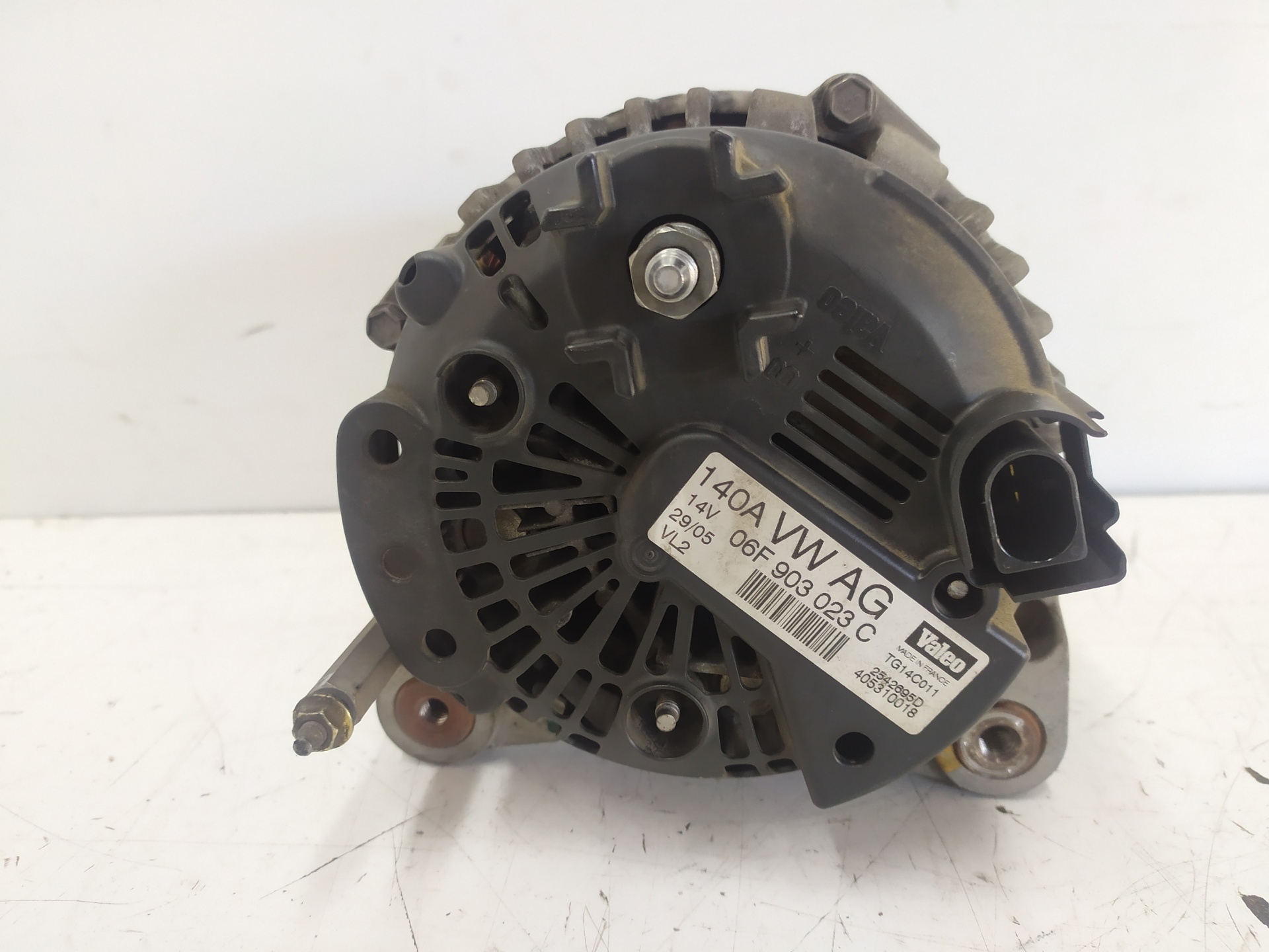 SEAT Altea 1 generation (2004-2013) Alternator 06F903023C 25114886