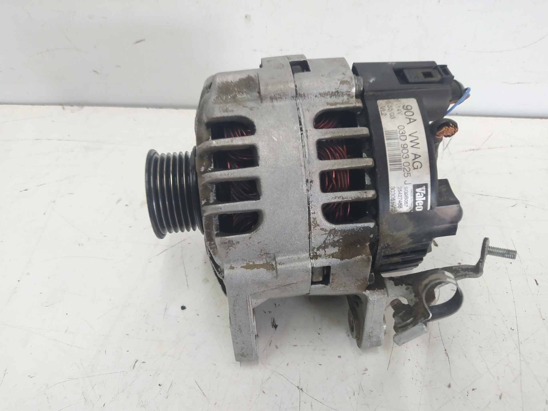 SEAT Leon 1 generation (1999-2005) Alternator 03D903025J 25416167