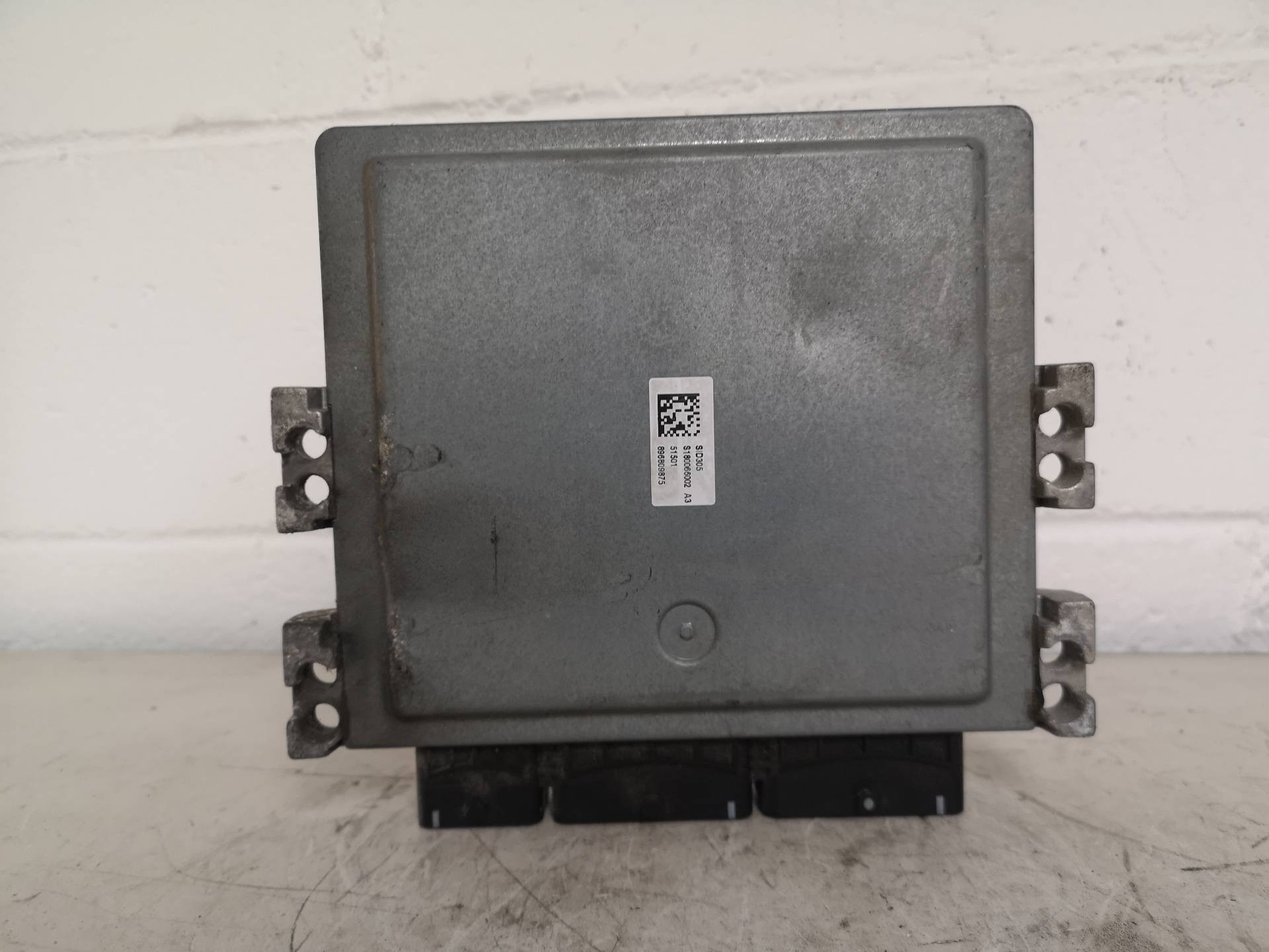 RENAULT Megane 3 generation (2008-2020) Engine Control Unit ECU 237100307R 24940672