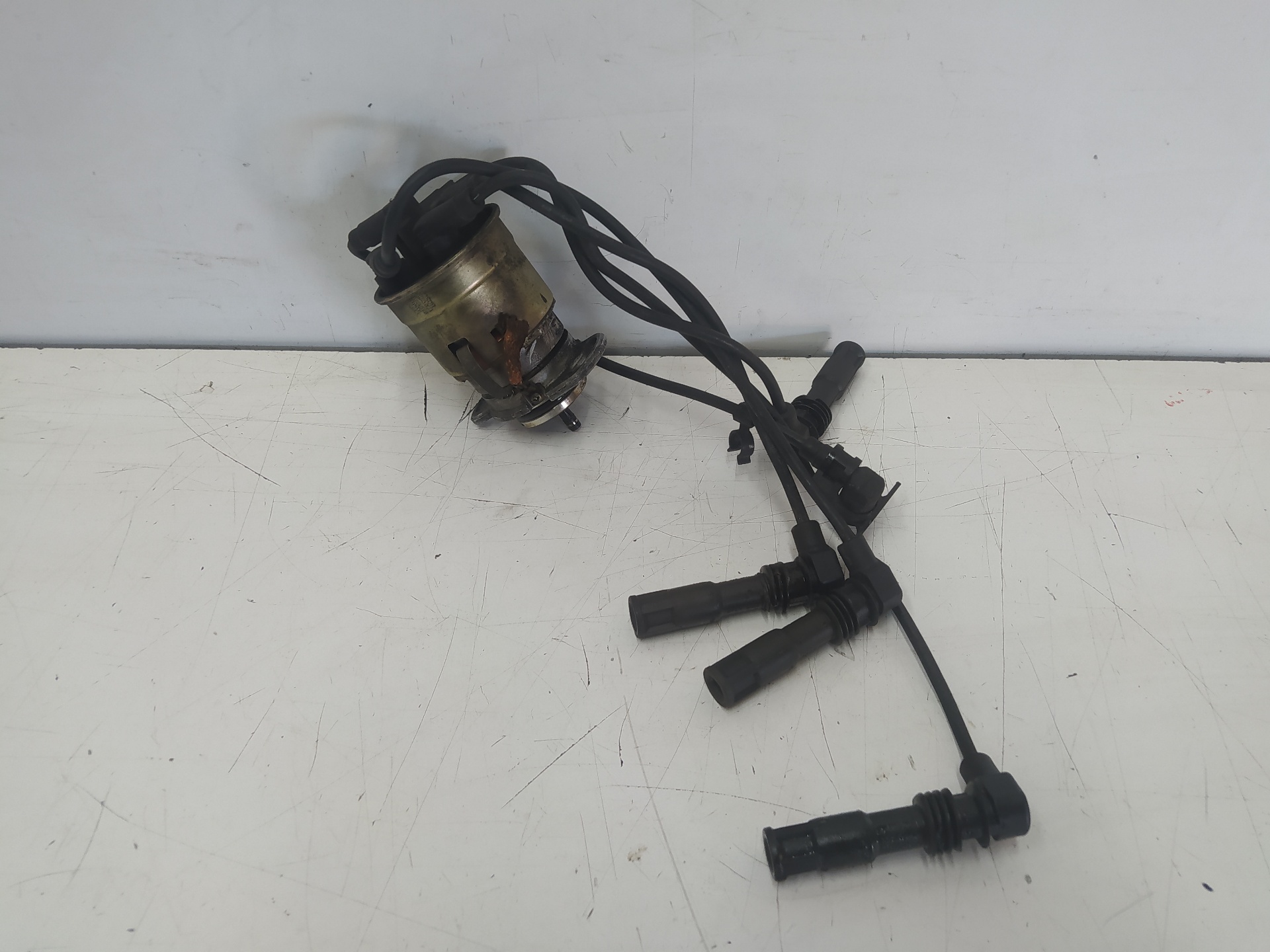 VOLKSWAGEN Polo 3 generation (1994-2002) Other part 0237521061, 030905205AB 25038733