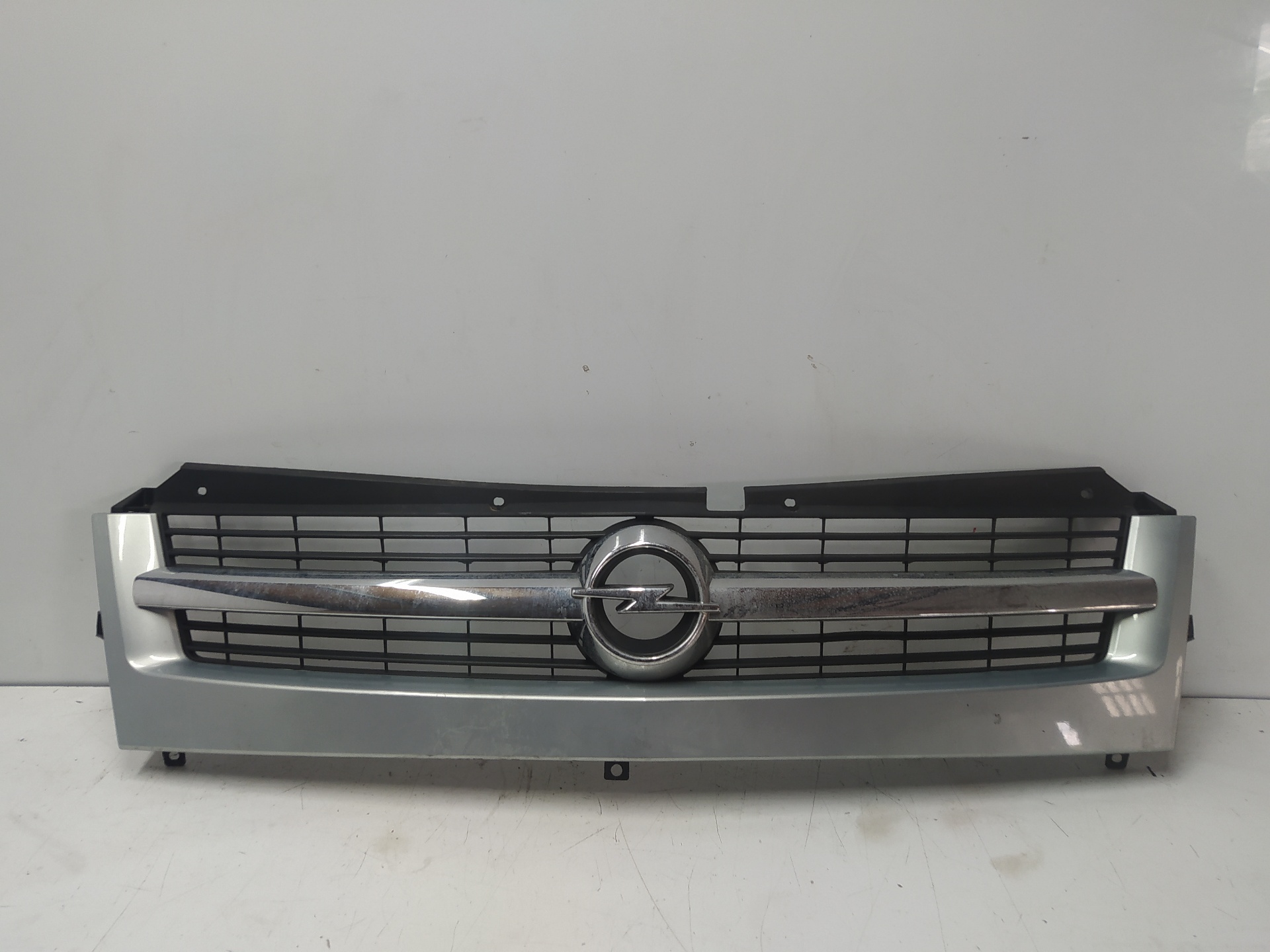 OPEL Movano 1 generation (A) (1998-2010) Radiator Grille 8200233763 25038846