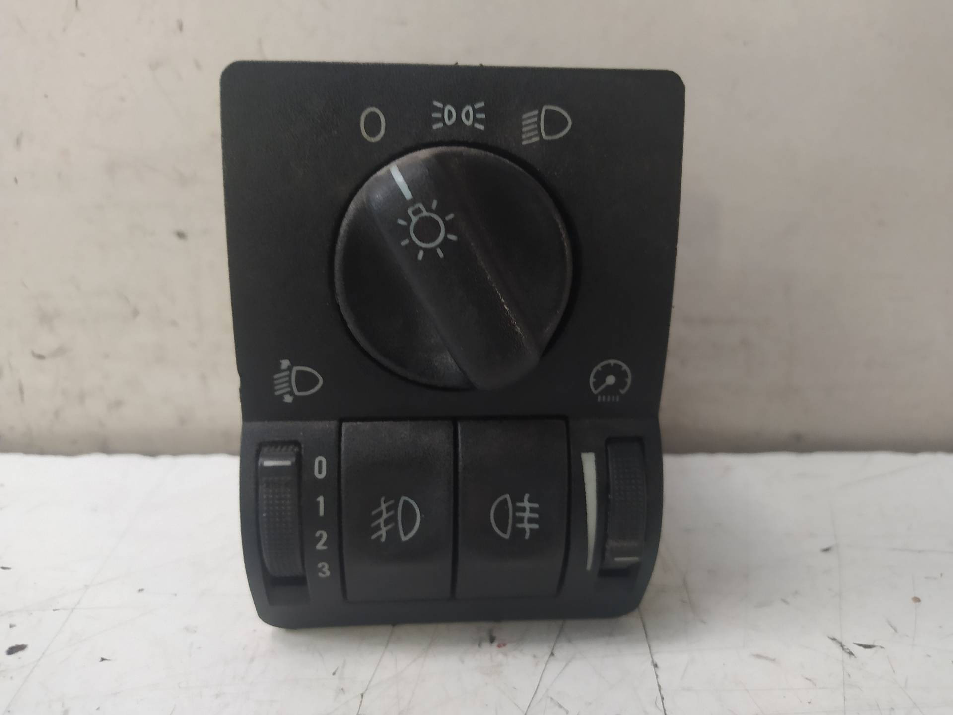 OPEL Corsa B (1993-2000) Headlight Switch Control Unit 09133249 20052606