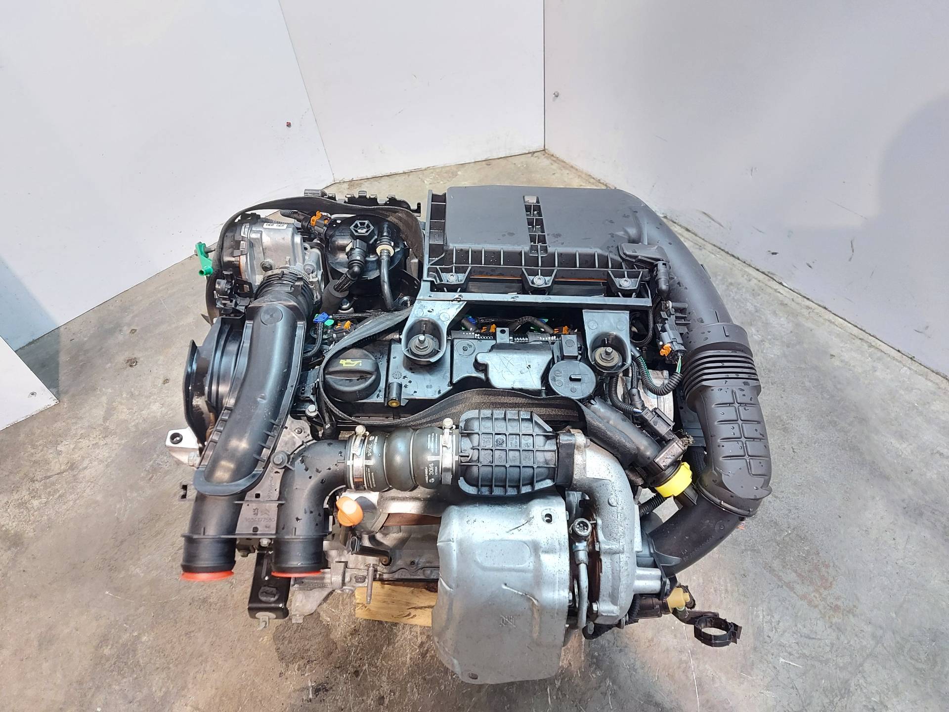 PEUGEOT 3008 2 generation (2017-2023) Двигатель BH01 25351640
