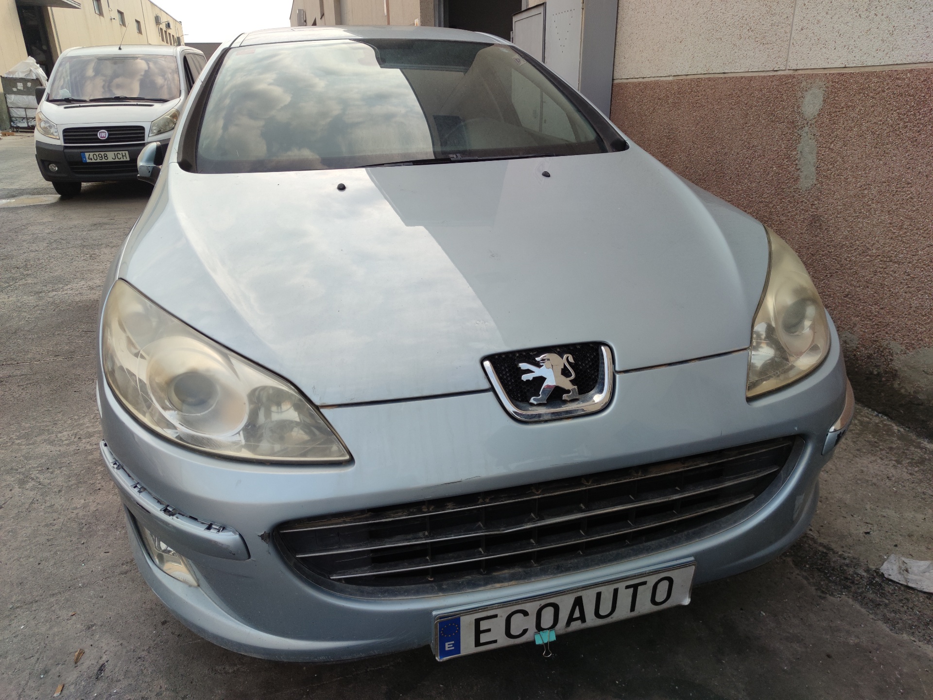 PEUGEOT 407 1 generation (2004-2010) Pravé predné svetlo 9660235980 23206534