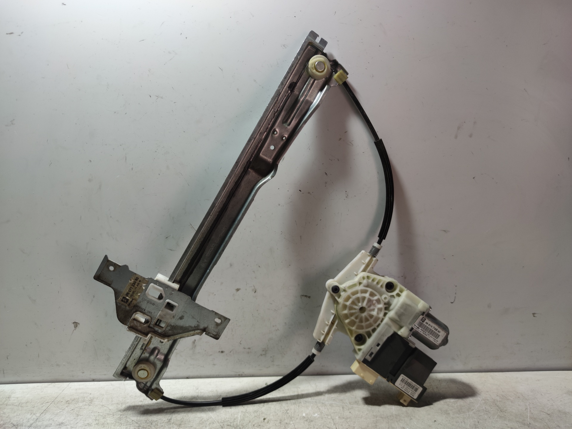 CITROËN C4 1 generation (2004-2011) Front Right Door Window Regulator 9681574880 20011086