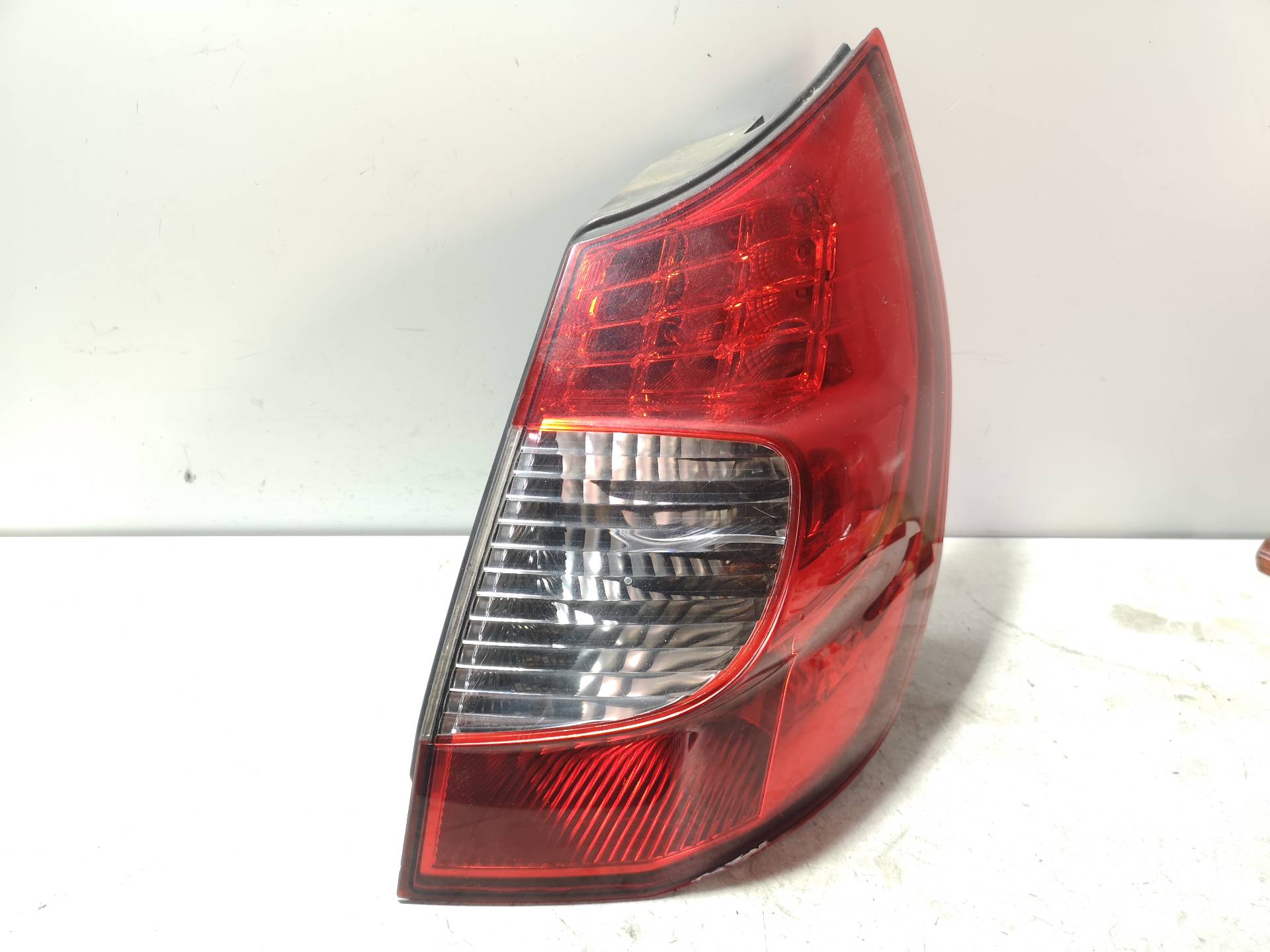 RENAULT Scenic 2 generation (2003-2010) Rear Right Taillight Lamp 8200474327A 24943390