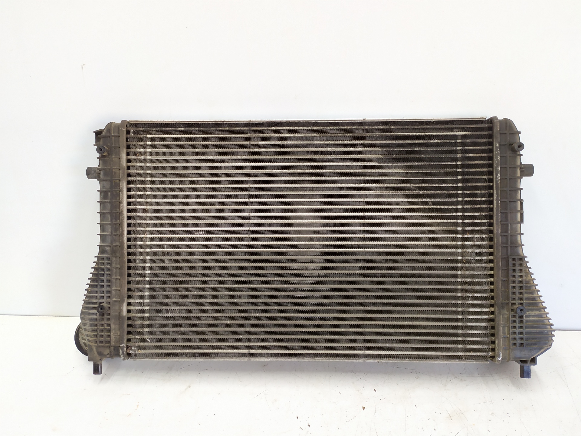 VOLKSWAGEN Golf Plus 2 generation (2009-2014) Intercooler Radiator 1K0145803E 25349895