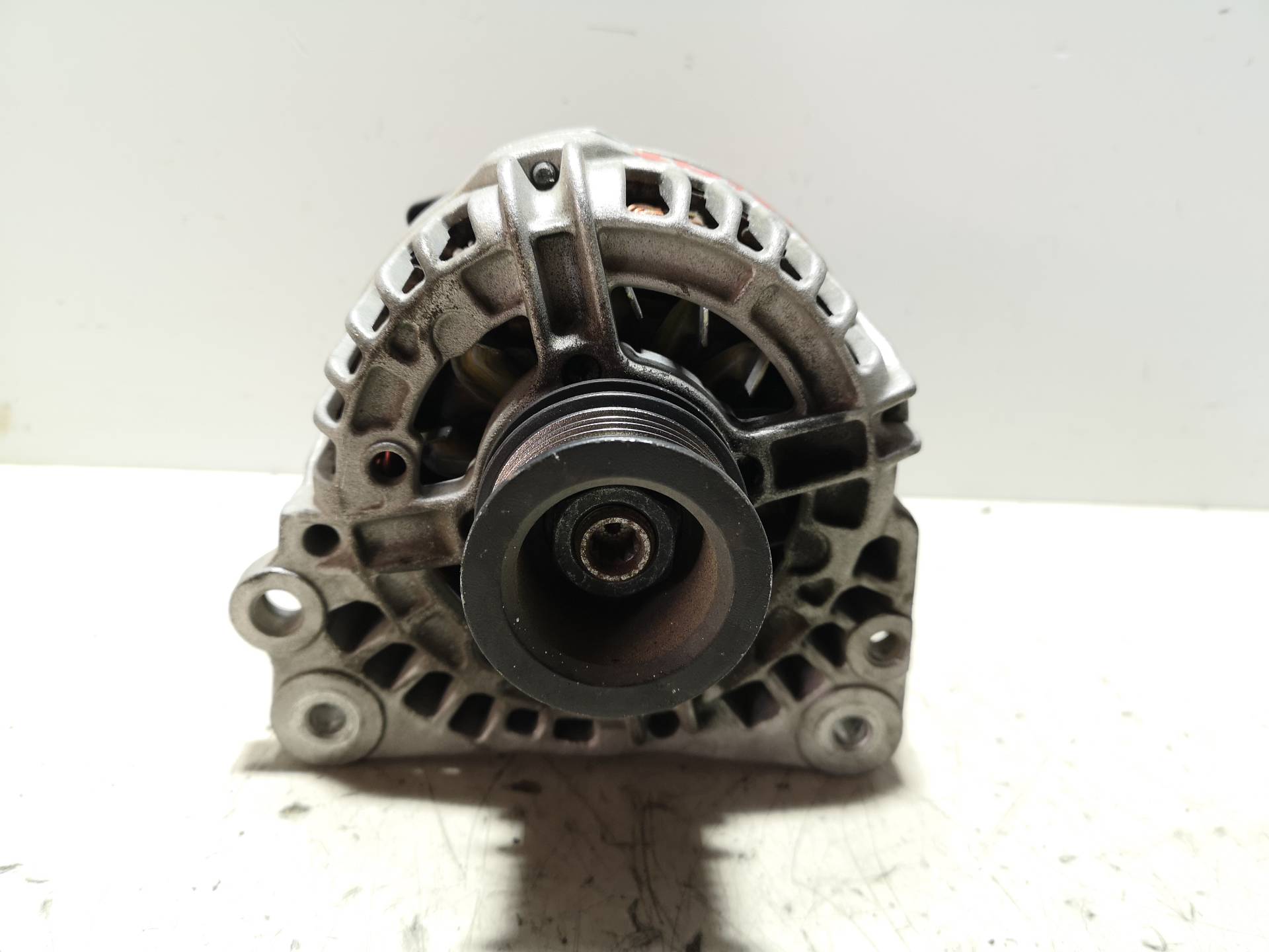 VOLKSWAGEN Polo 4 generation (2001-2009) Генератор 0986041920 23103225