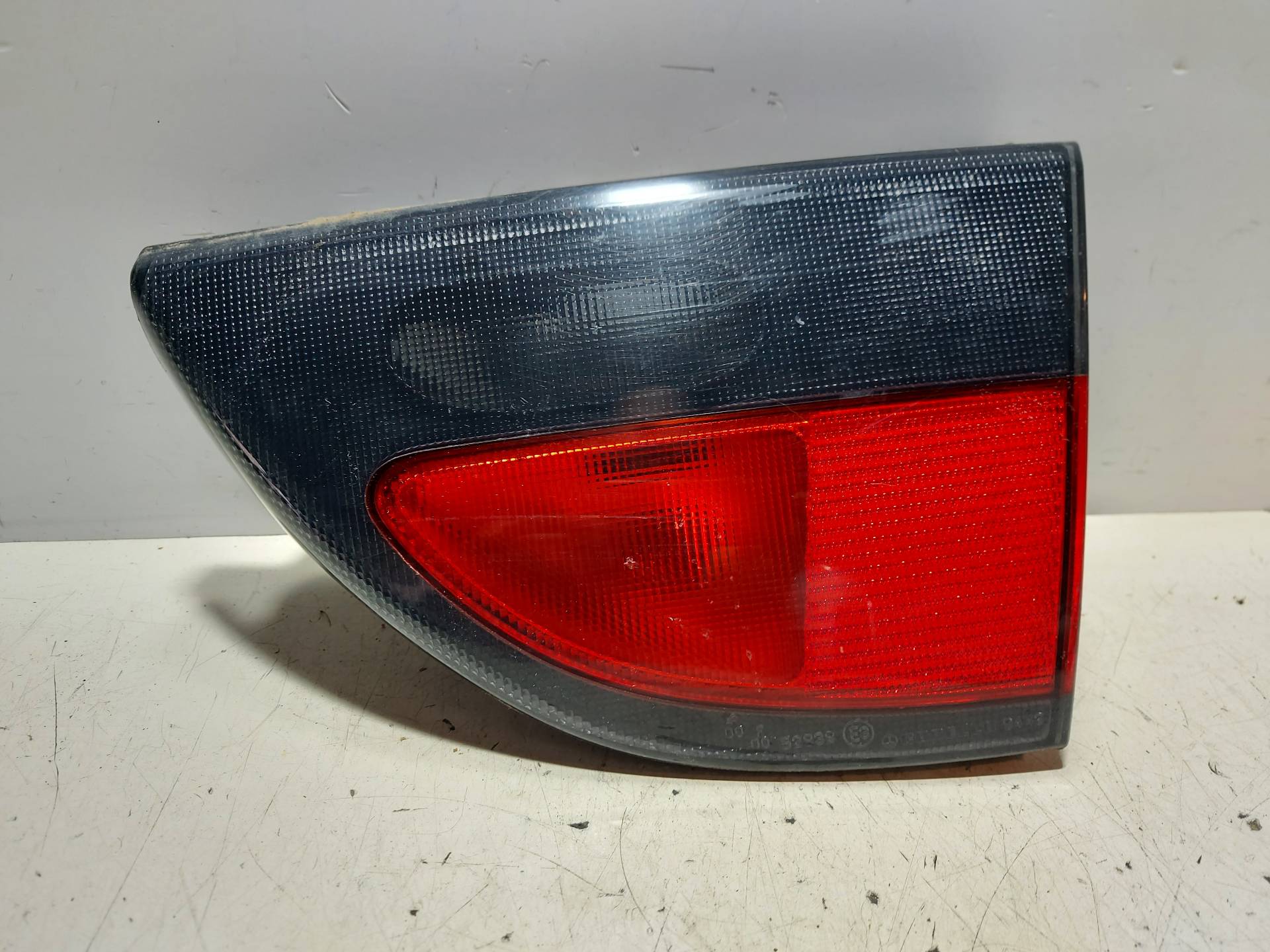 RENAULT Megane 2 generation (2002-2012) Rear Right Taillight Lamp 25416080