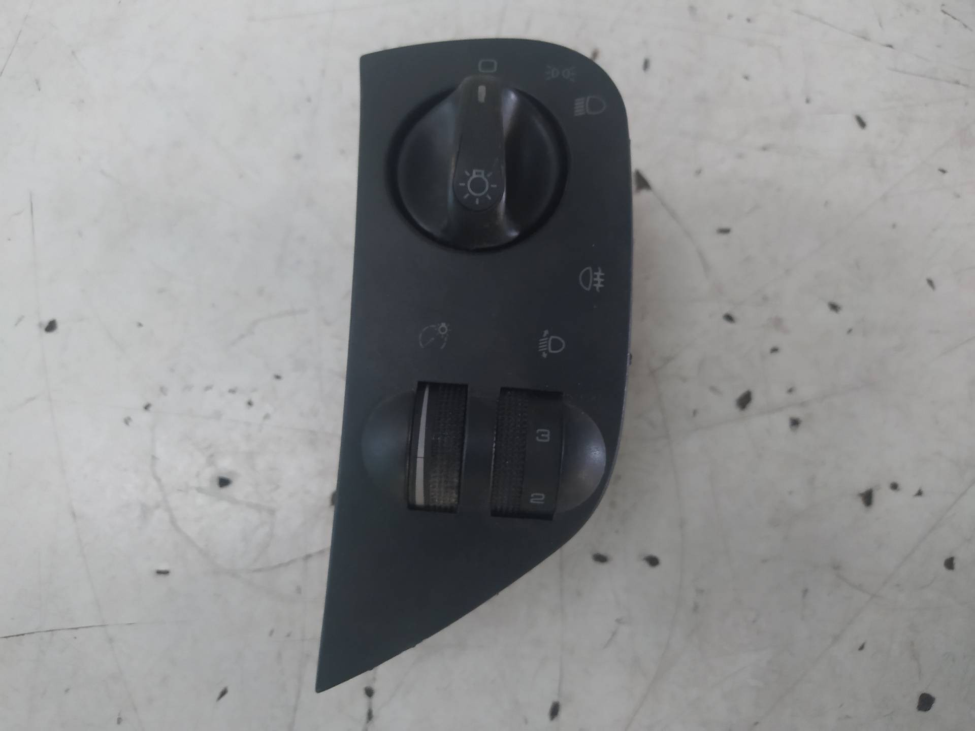 VOLKSWAGEN Polo 3 generation (1994-2002) Headlight Switch Control Unit 6N1941531M 20051279