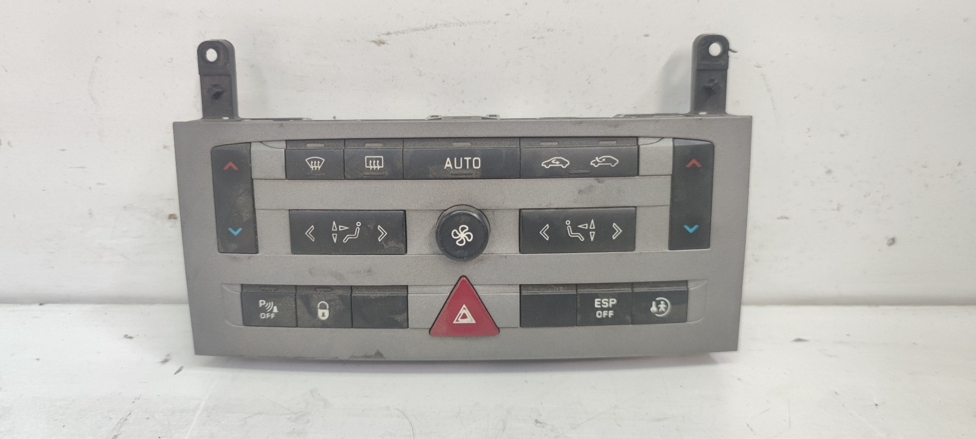 PEUGEOT 407 1 generation (2004-2010) Climate  Control Unit 96573322 20059538