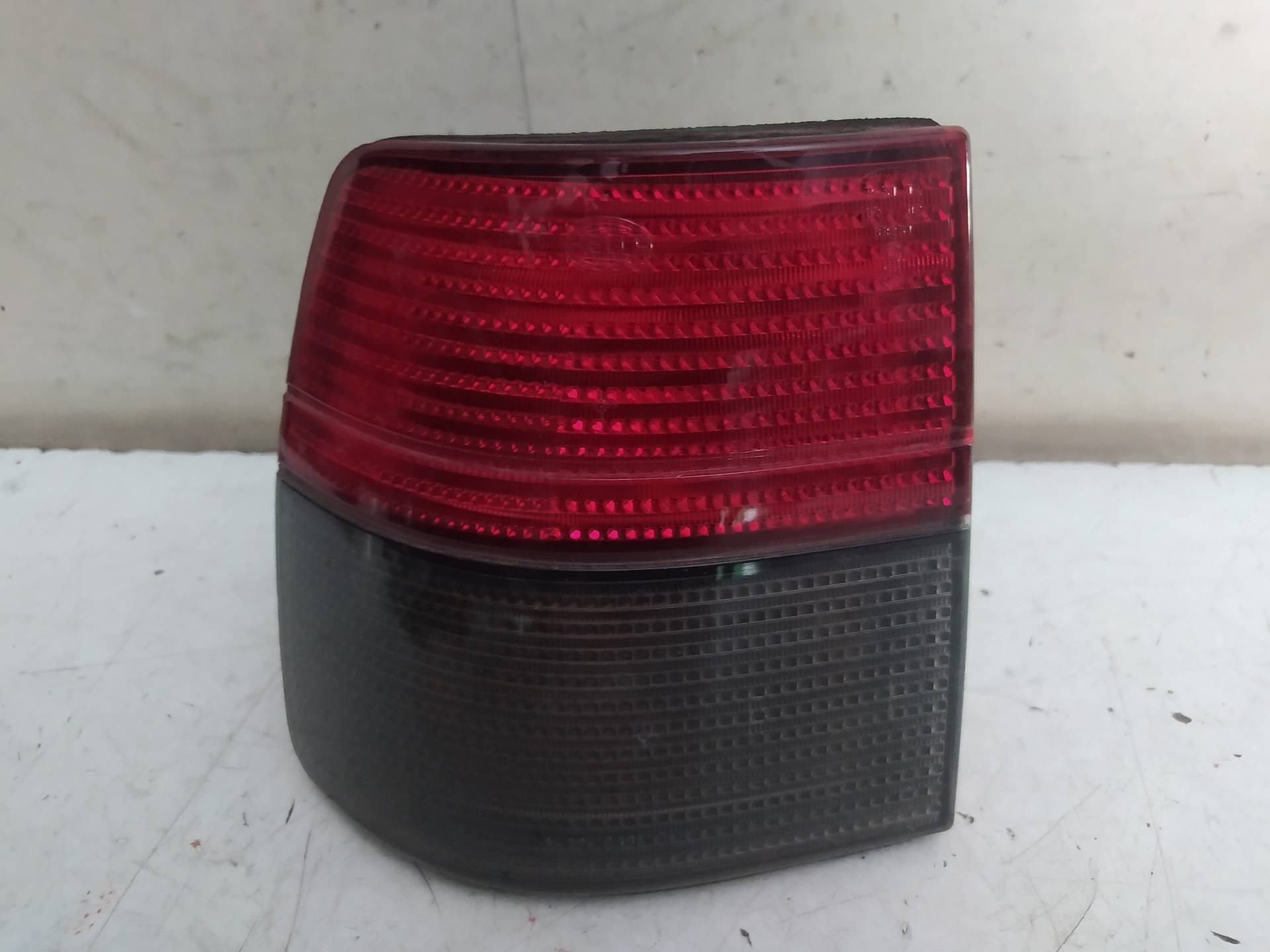 LANCIA Toledo 1 generation (1991-1999) Rear Left Taillight 20047915