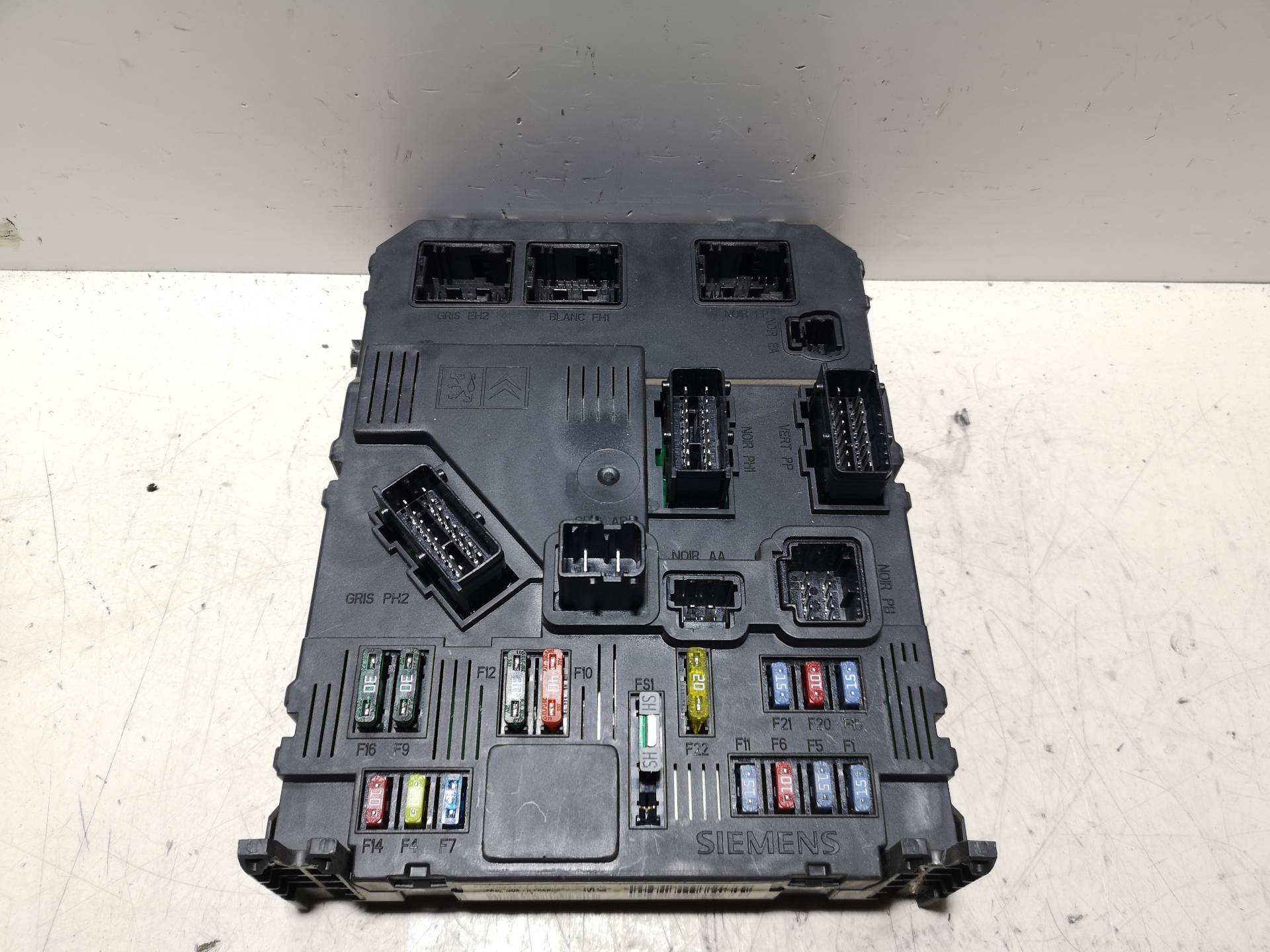 CITROËN Xsara Picasso 1 generation (1999-2010) Fuse Box 9657999780 25038573