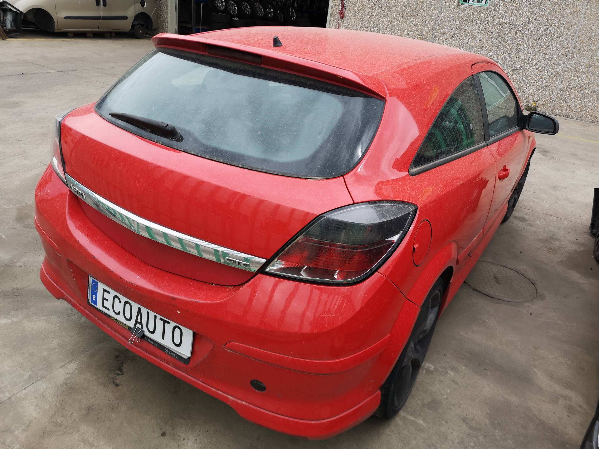 OPEL Astra J (2009-2020) Πίσω προφυλακτήρας 20005900