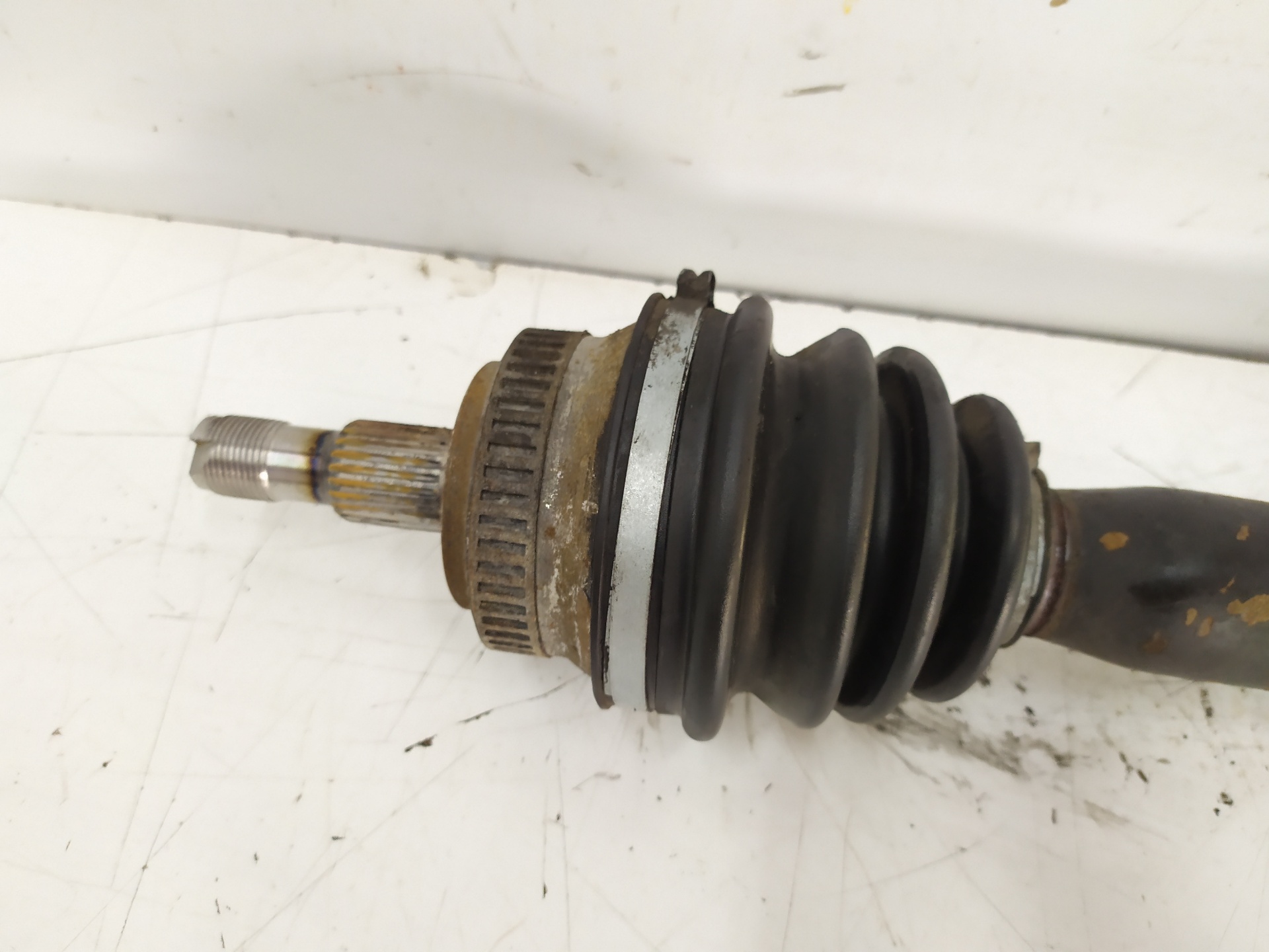 FIAT Front Right Driveshaft 25416289