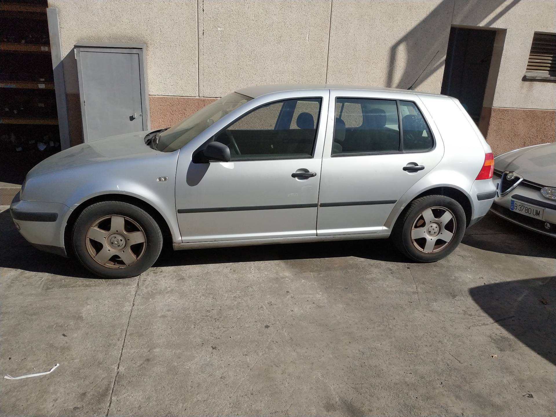 CHEVROLET Golf 4 generation (1997-2006) Fremre støtfanger 25114660