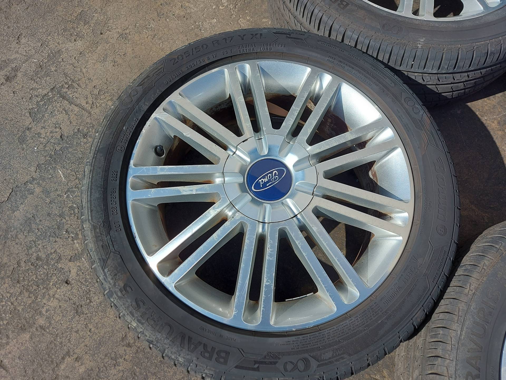 FORD Kuga 2 generation (2013-2020) Wheel Set 205/50R1793Y 25351761