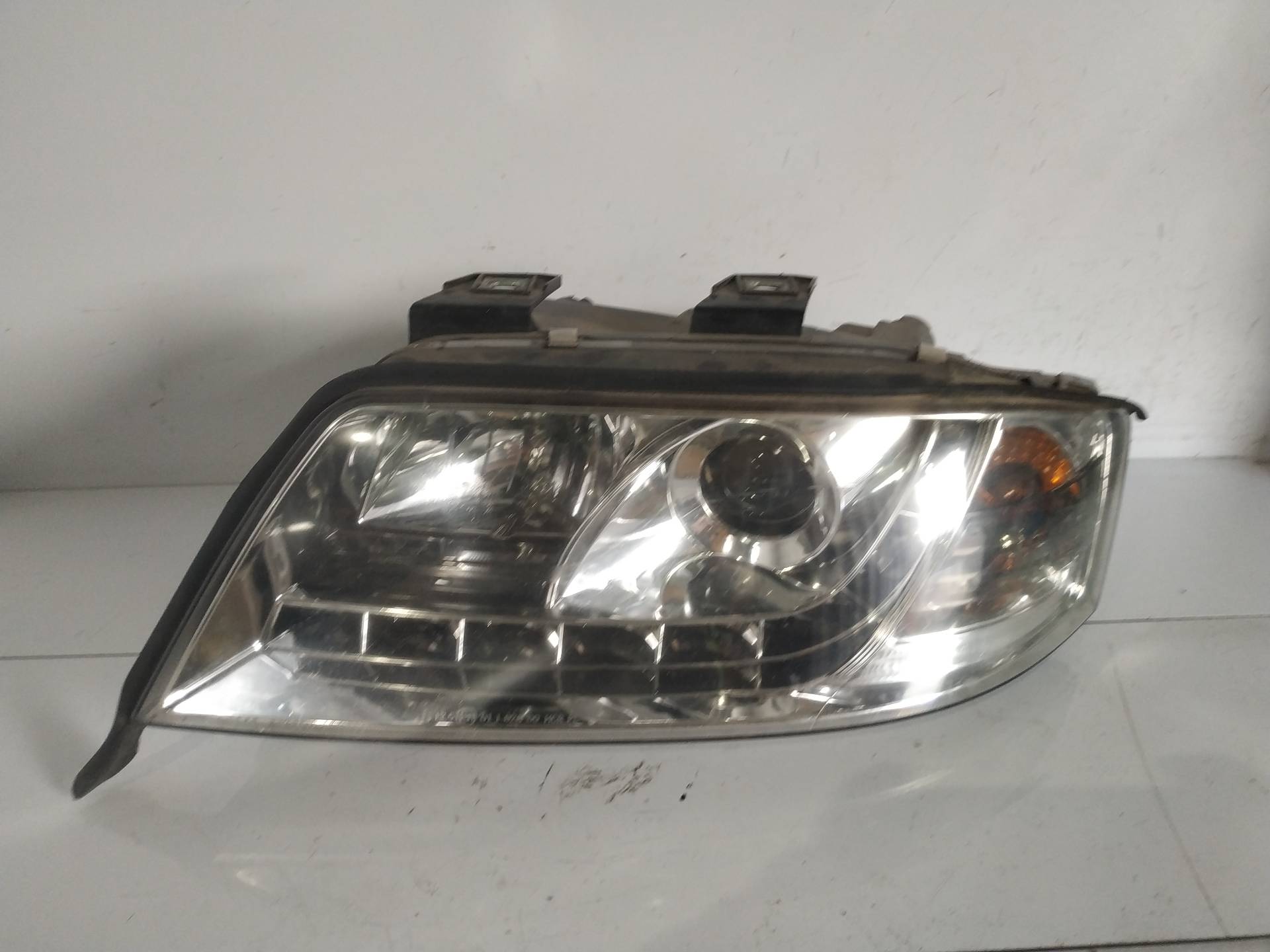 AUDI A6 C5/4B (1997-2004) Front Left Headlight SK3402ADA699 20090338