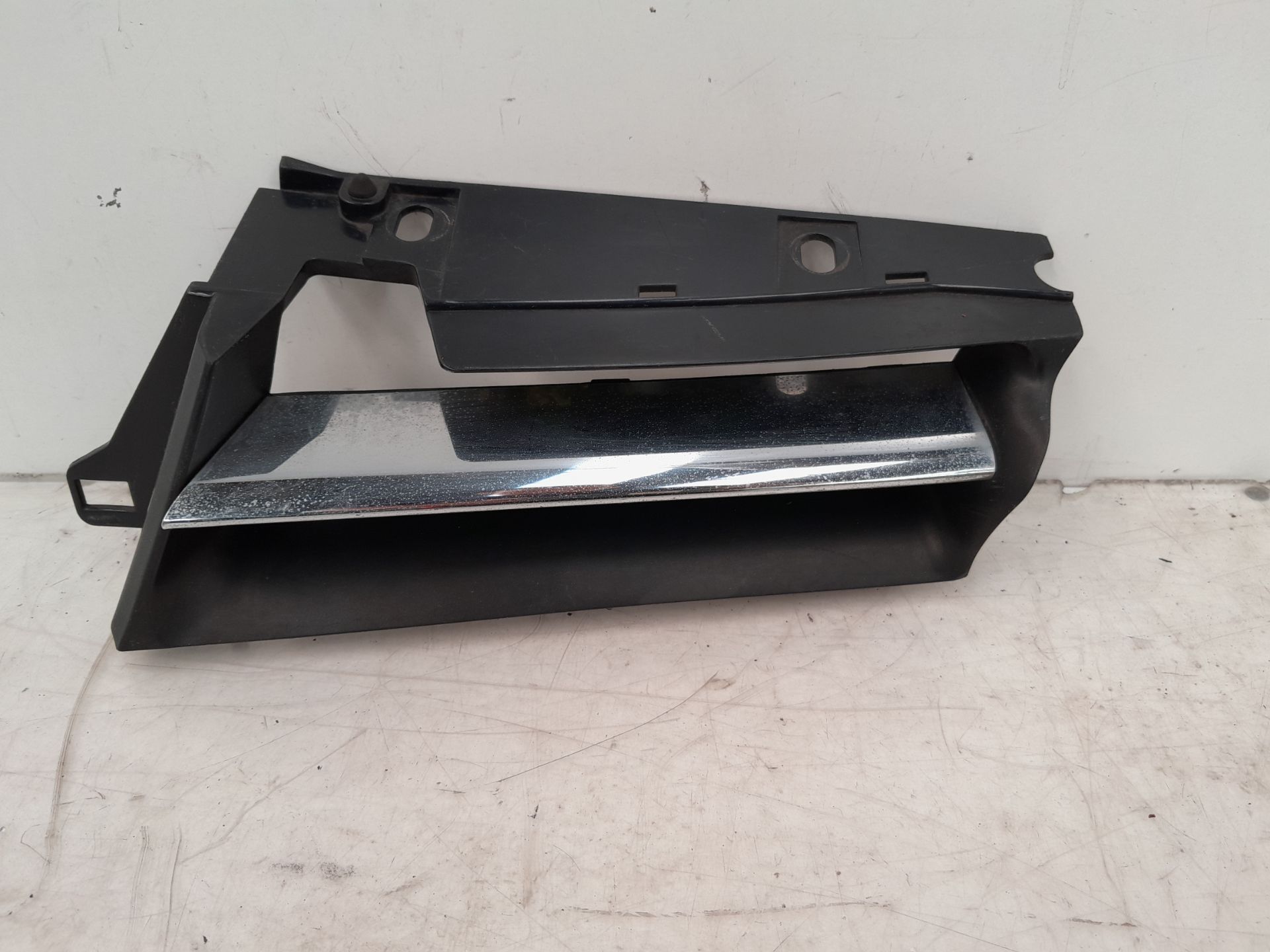 Rejilla delantera 156017392 de Alfa romeo 156 (932_) 1997-2000 - pieza usada