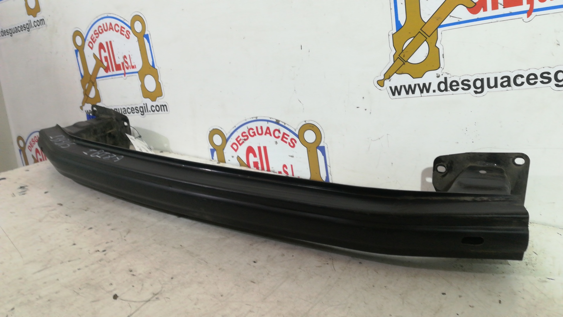 Refuerzo paragolpes trasero G4LA de Seat Ibiza iv (6j5, 6p1) 2008-2010 - pieza usada