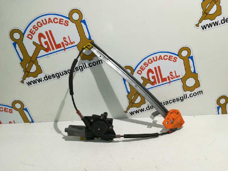 Elevalunas delantero derecho 0130821683 de Ford Fiesta iv (ja_, jb_) 1995-2002 - pieza usada