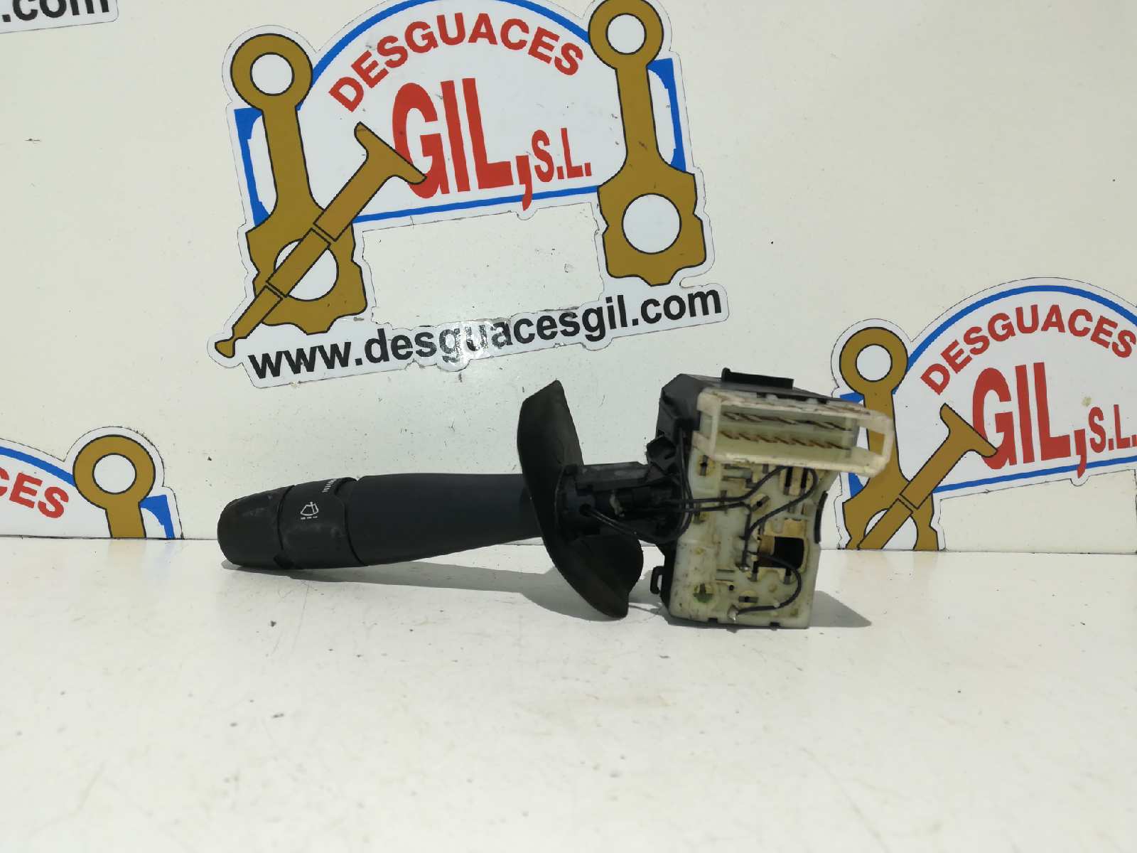 Mando del limpia F9Q804 de Renault Clio ii (bb_, cb_) 2004-2003 - pieza usada