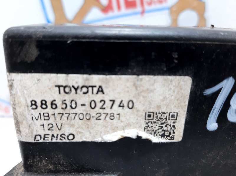 Centralita del aire acondicionado 8865002740 de Toyota Auris 2008-2009 - pieza usada