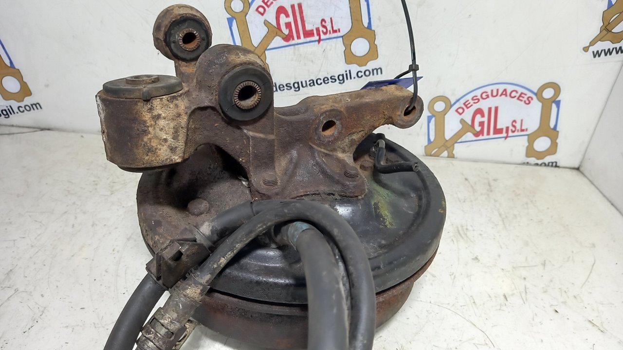 Mangueta trasera izquierda GASOLINA de Toyota Corolla 1986-1990 - pieza usada