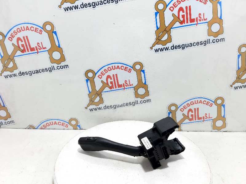 Mando del limpia APS 4B0953503G de Audi A6 c5 (4b2, 4b4) 1997-2001 - pieza usada