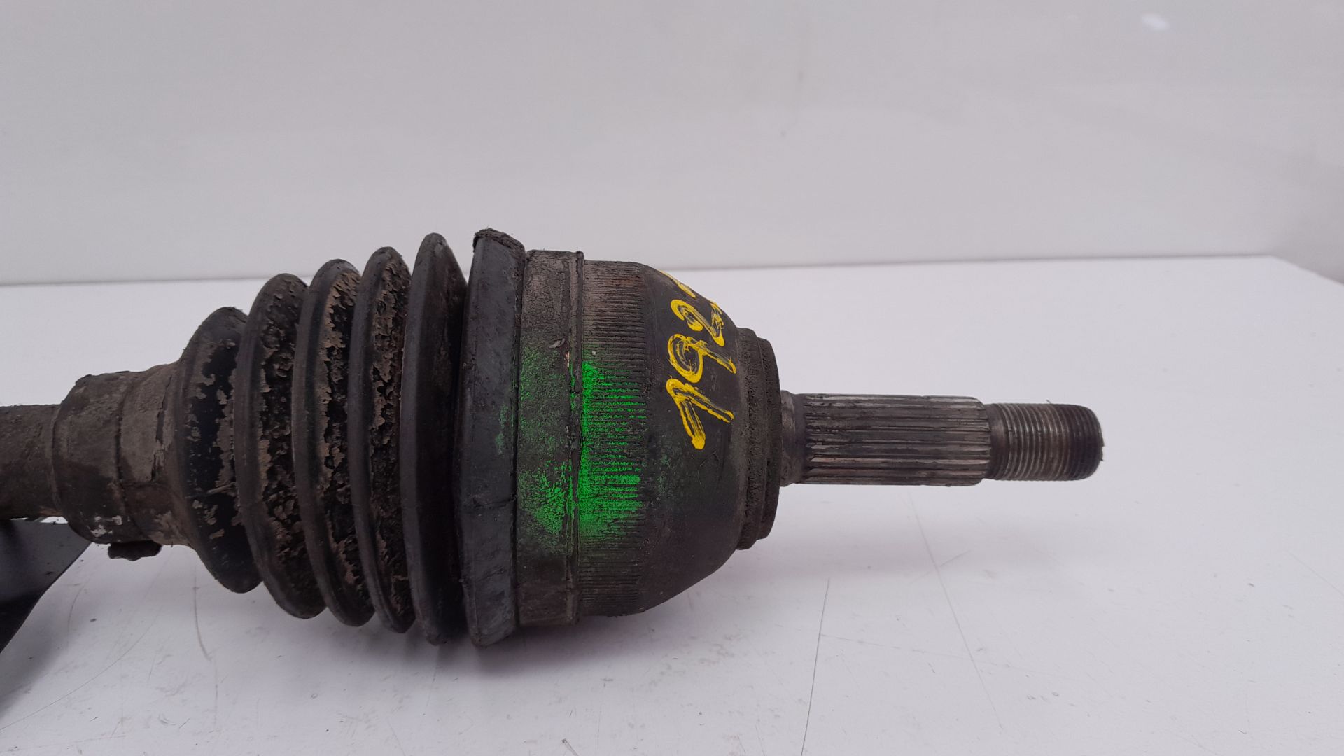 Transmisión delantera izquierda F2N de Renault 19 i chamade (l53_) 1988-1992 - pieza usada