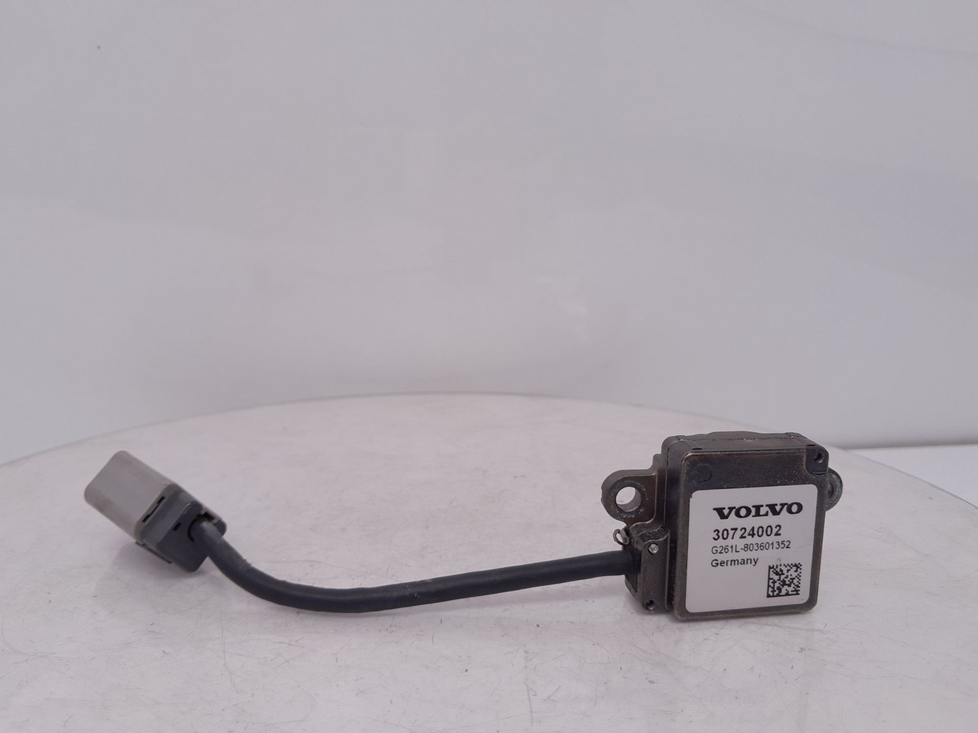 Camara vision frontal D5244T 30724002 de Volvo Xc70 2007-2010 - pieza usada
