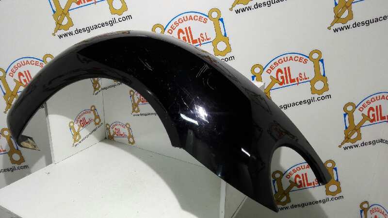 Aletín trasero izquierdo 1Y0821301 de Volkswagen New beetle 2002-2012 - pieza usada