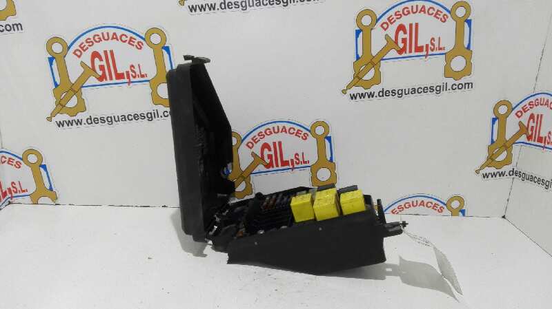 Caja de relés / fusibles 20T2N de Rover 25 i hatchback (rf) 2000-2004 con 220000 km - pieza usada