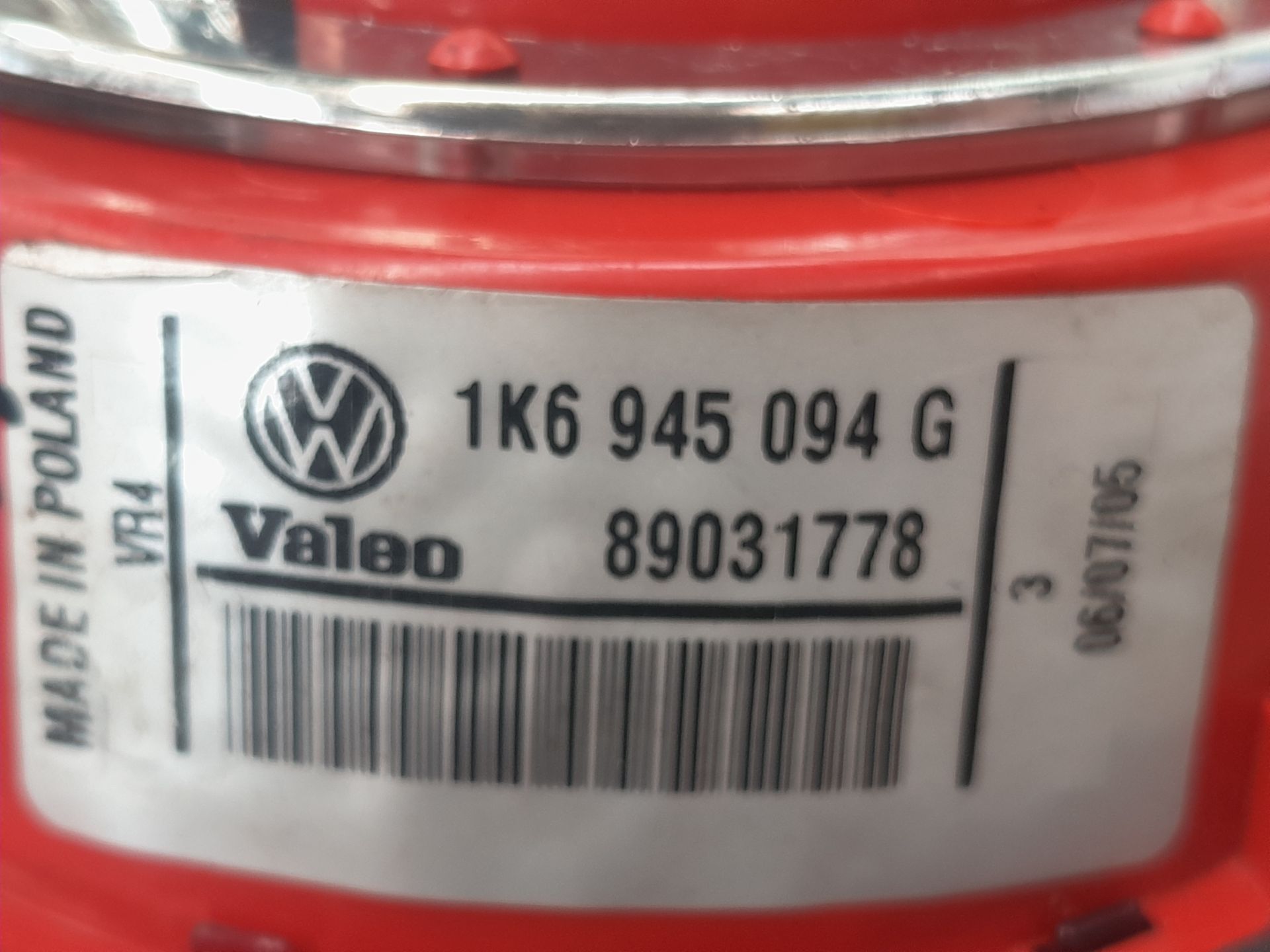 Piloto trasero derecho interior BKC 1K6945094G de Volkswagen Golf plus v (5m1, 521) 2004-2008 - pieza usada