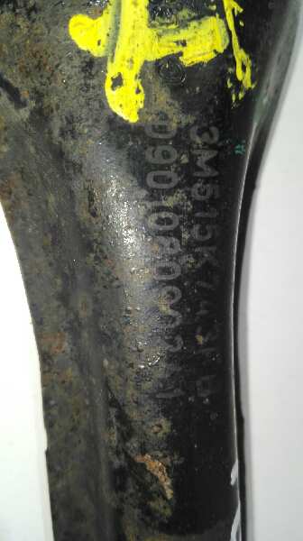 Brazo de la suspensión inferior trasero derecho 090108090241 de Volvo V50 2007-2008 - pieza usada