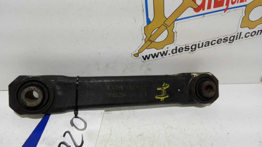 Tirante trasero izquierdo RHYDW10TD 13204112 de Opel Vectra c gts (z02) 2002-2006 - pieza usada