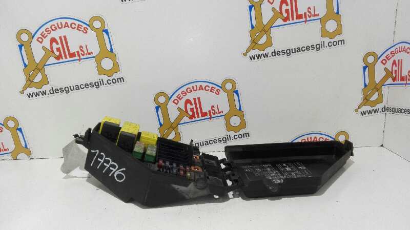 Caja de relés / fusibles 20T2N de Rover 25 i hatchback (rf) 2000-2004 con 220000 km - pieza usada