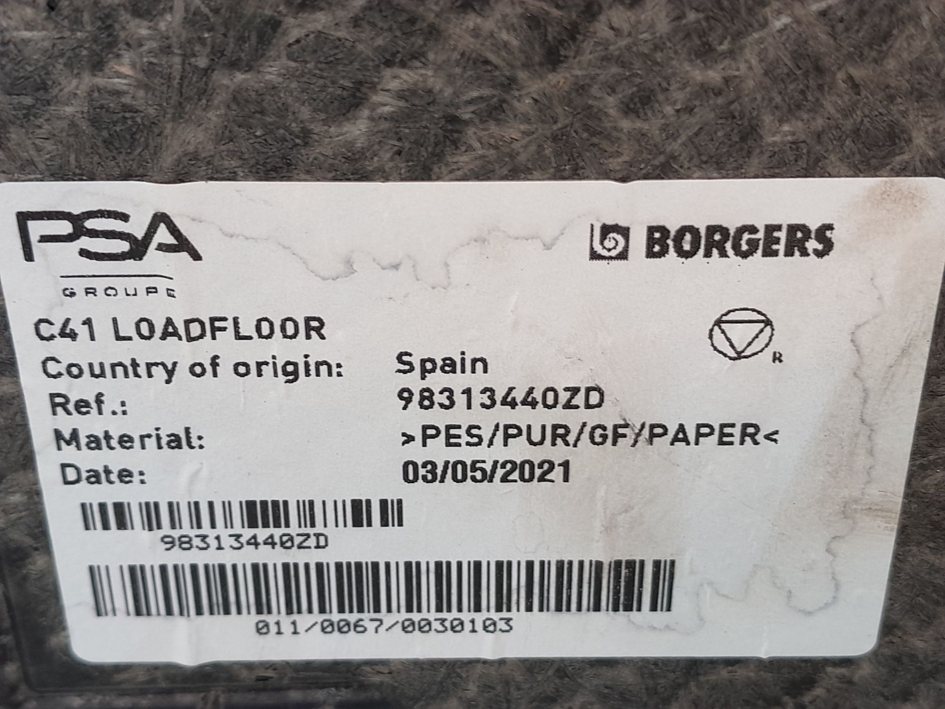 Bandeja trasera HN05 983134402D de Citroen C4 2020-2023 - pieza usada