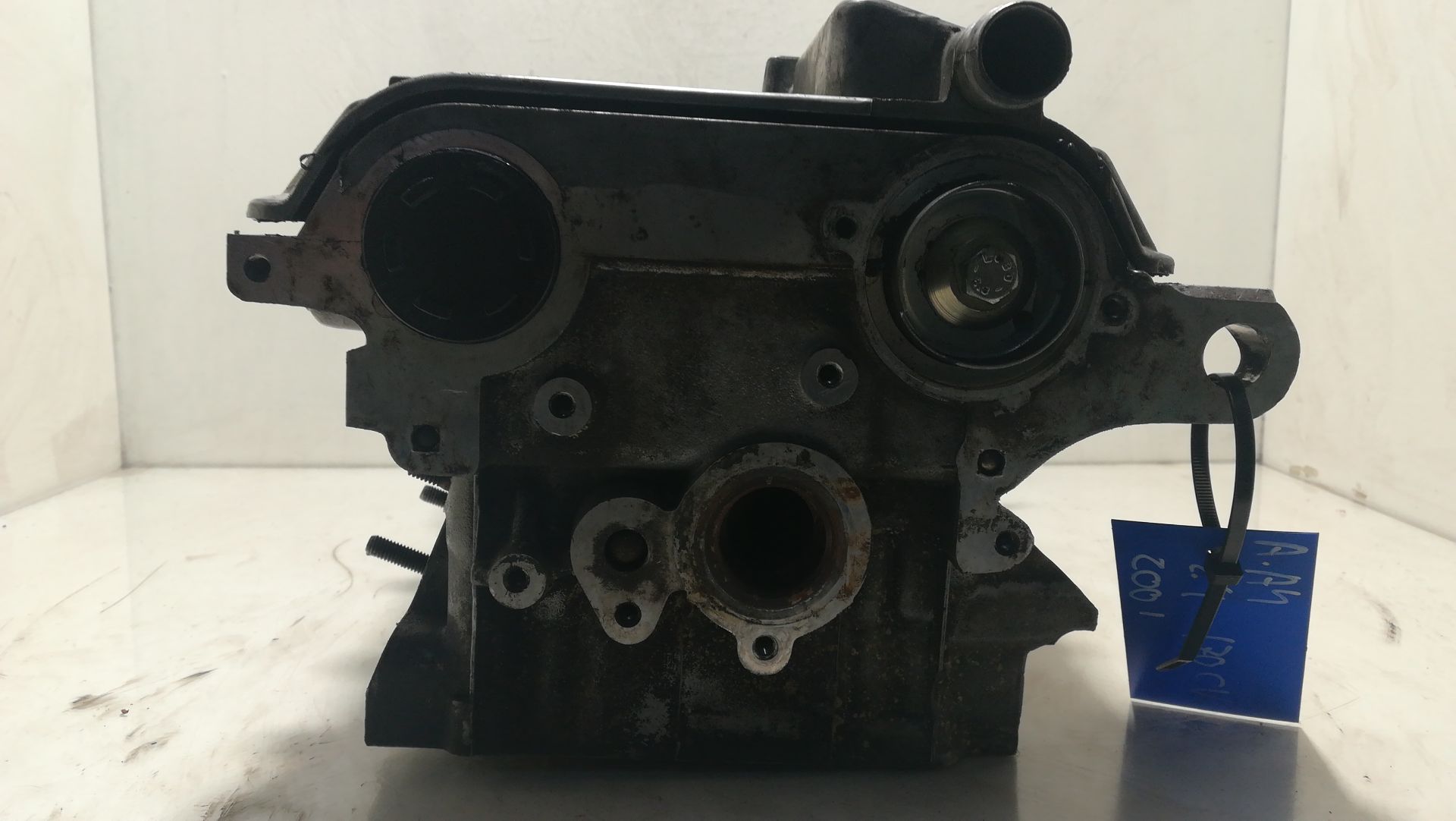 Culata 078103373AH de Audi A4 b6 (8e2) 2000-2004 - pieza usada