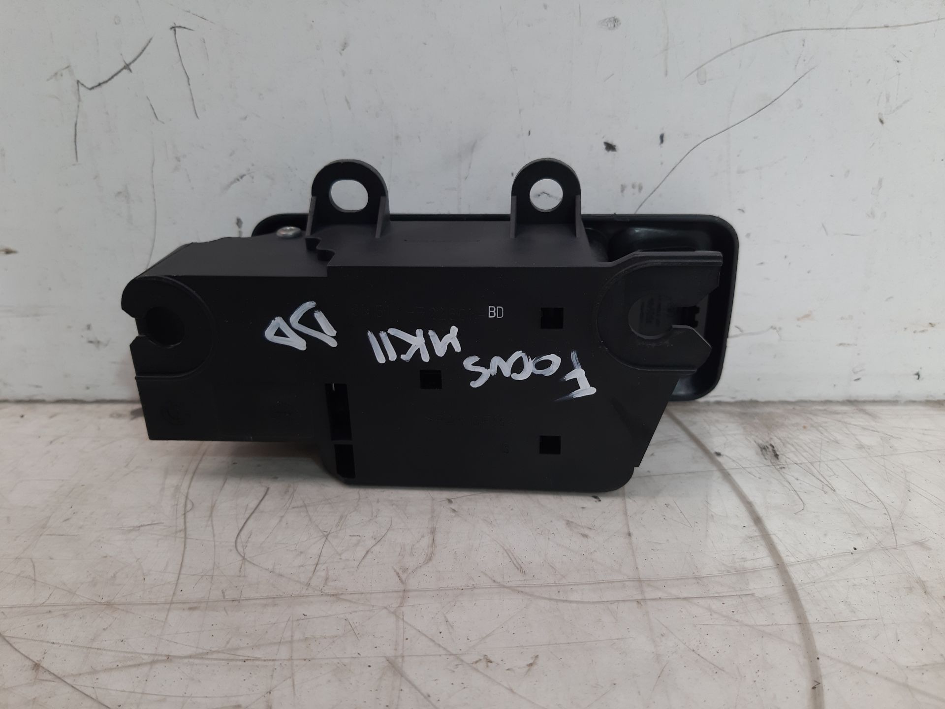 Maneta interior delantera derecha 3M51R22601 de Ford Focus ii (da_, hcp, dp) 2005-2012 - pieza usada