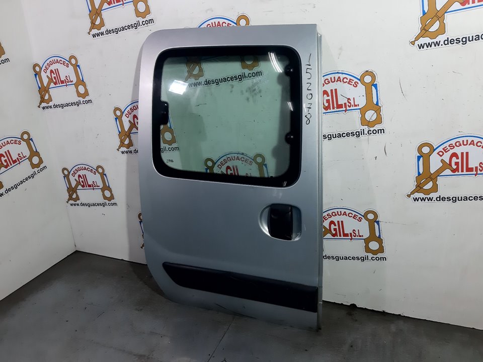 Puerta lateral corredera derecha K9K B7 de Renault Kangoo 2002-2005 - pieza usada